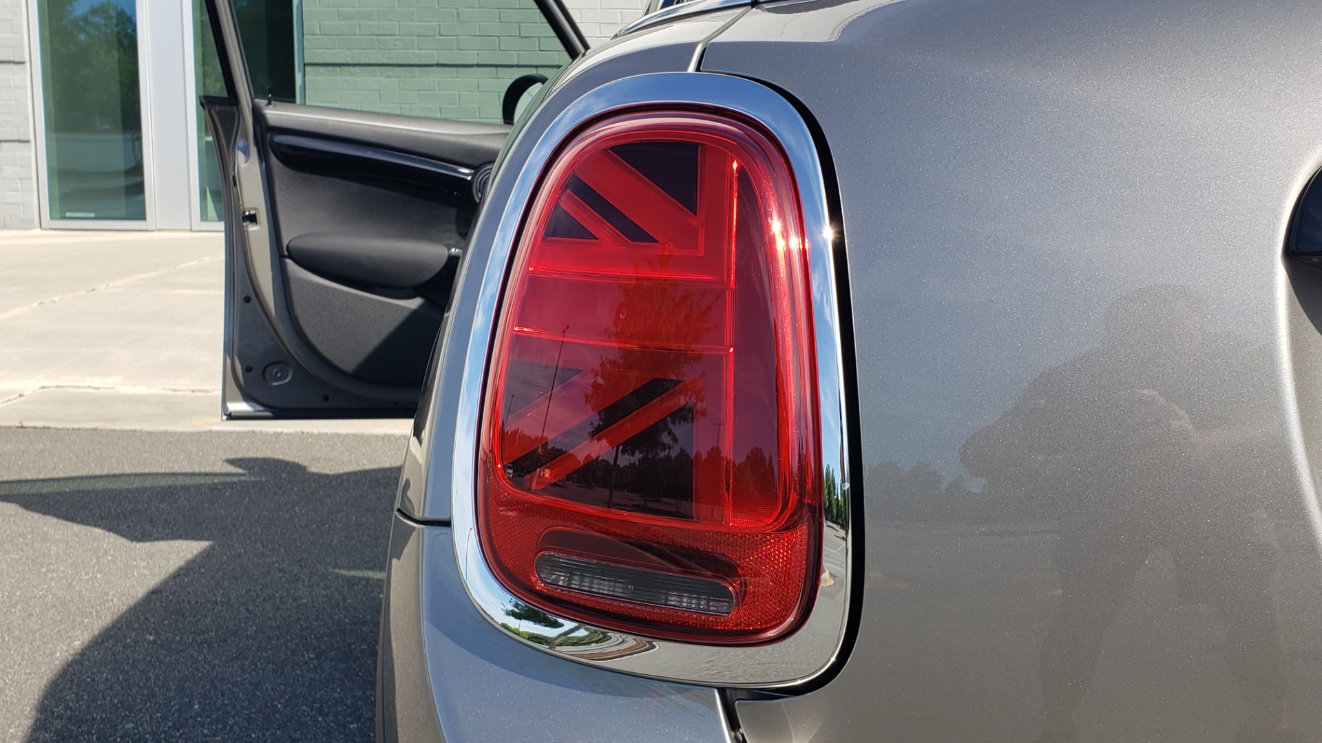 Used 2020 MINI HARDTOP 4 DOOR COOPER S / NAV / SUNROOF / AUTO / H/K SND / REARVIEW for sale Sold at Formula Imports in Charlotte NC 28227 32