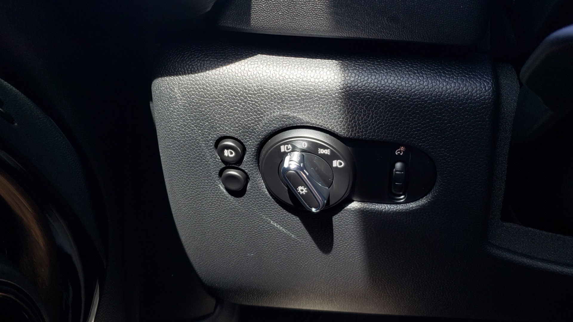 Used 2020 MINI HARDTOP 4 DOOR COOPER S / NAV / SUNROOF / AUTO / H/K SND / REARVIEW for sale Sold at Formula Imports in Charlotte NC 28227 38