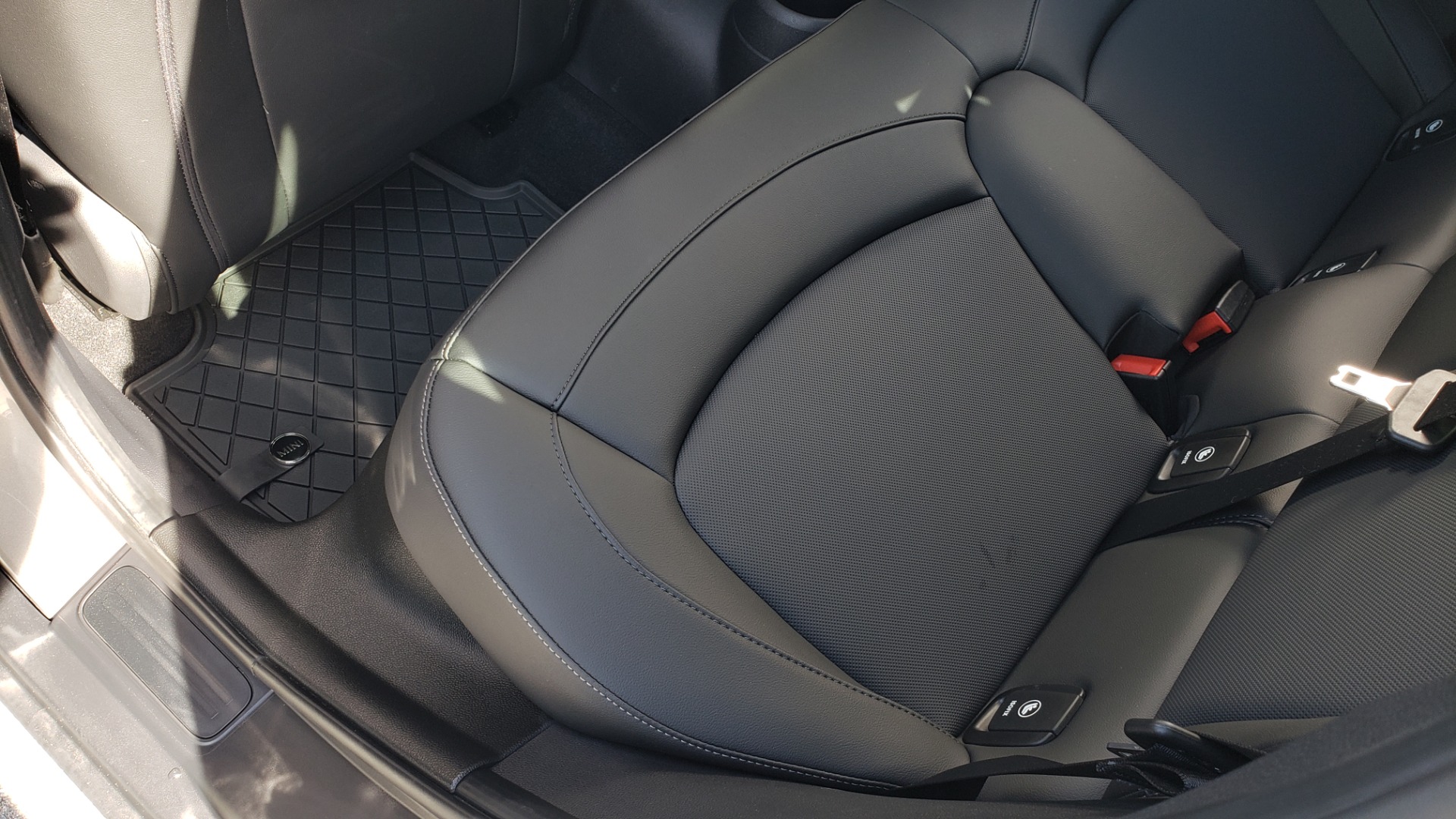 Used 2020 MINI HARDTOP 4 DOOR COOPER S / NAV / SUNROOF / AUTO / H/K SND / REARVIEW for sale Sold at Formula Imports in Charlotte NC 28227 64
