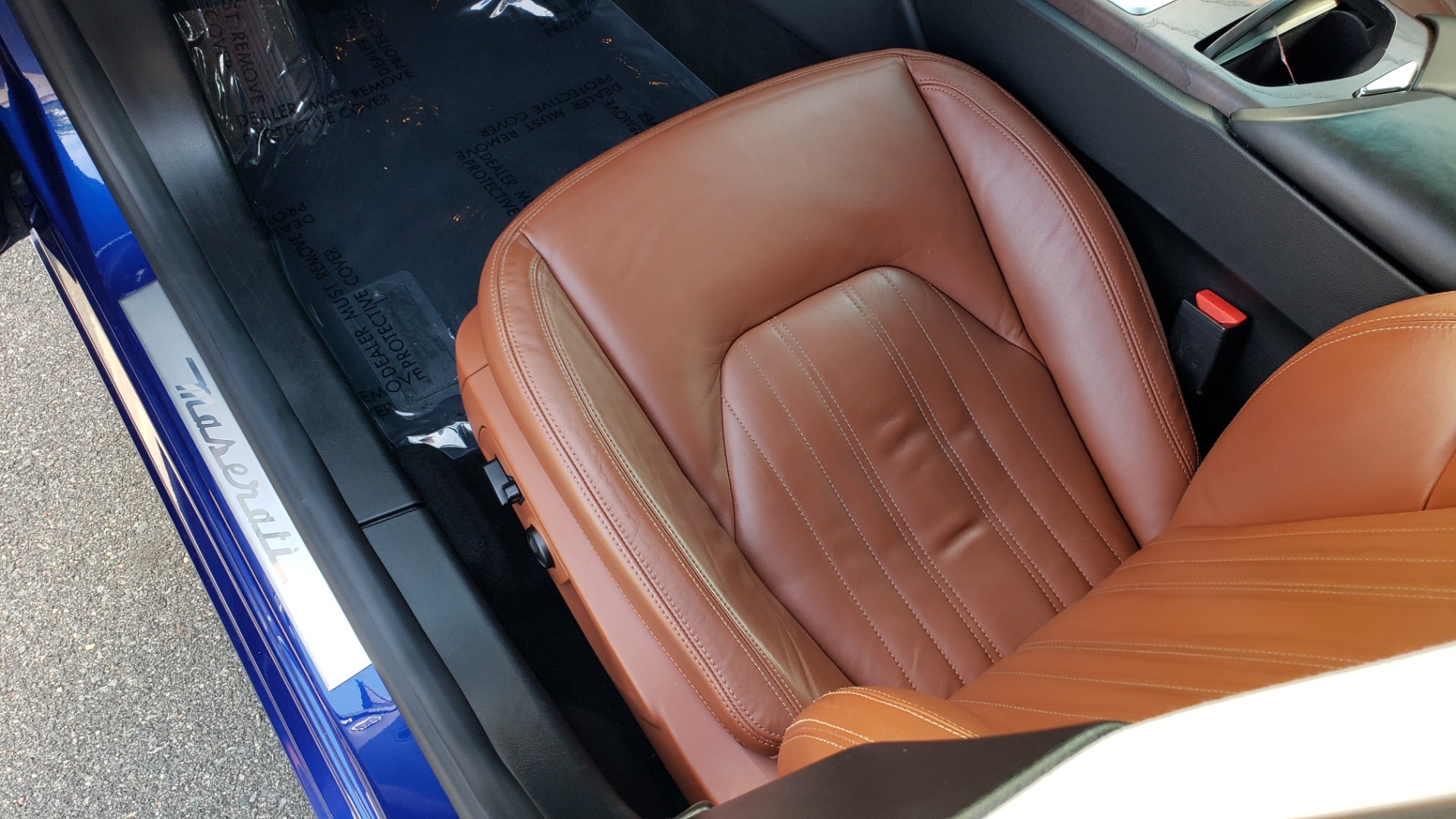 Used 2015 Maserati GHIBLI SEDAN / 3.0L V6 / 8-SPD AUTO / NAV / HTD STS / SUNROOF / REARVIEW for sale Sold at Formula Imports in Charlotte NC 28227 34