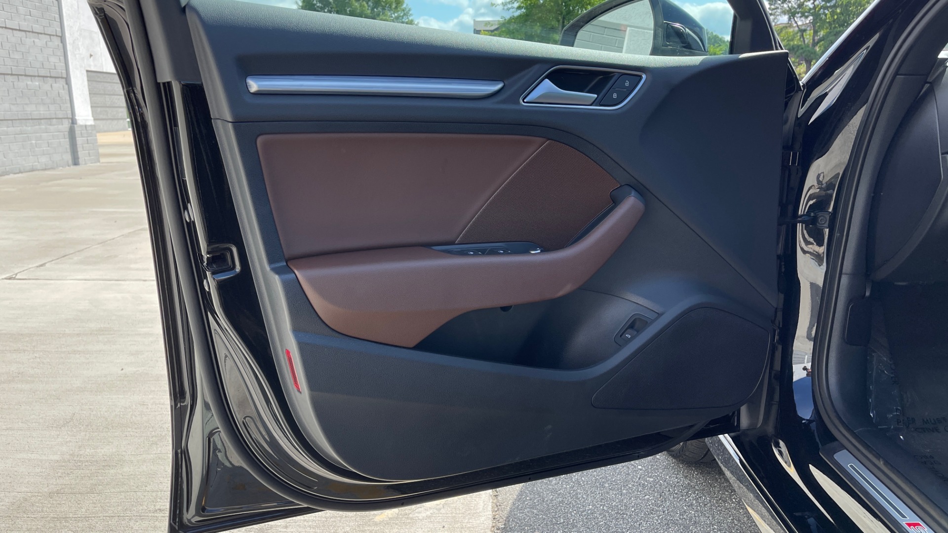 Used 2018 Audi A3 SEDAN PREMIUM PLUS / S-LINE / PANO-ROOF / PARK SYS / REARVIEW for sale Sold at Formula Imports in Charlotte NC 28227 24