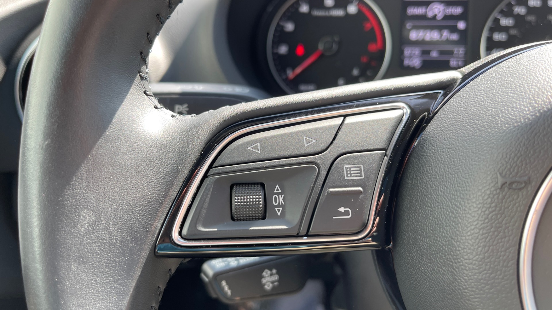 Used 2018 Audi A3 SEDAN PREMIUM PLUS / S-LINE / PANO-ROOF / PARK SYS / REARVIEW for sale Sold at Formula Imports in Charlotte NC 28227 32