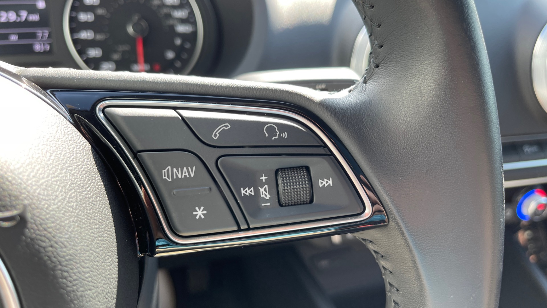 Used 2018 Audi A3 SEDAN PREMIUM PLUS / S-LINE / PANO-ROOF / PARK SYS / REARVIEW for sale Sold at Formula Imports in Charlotte NC 28227 33