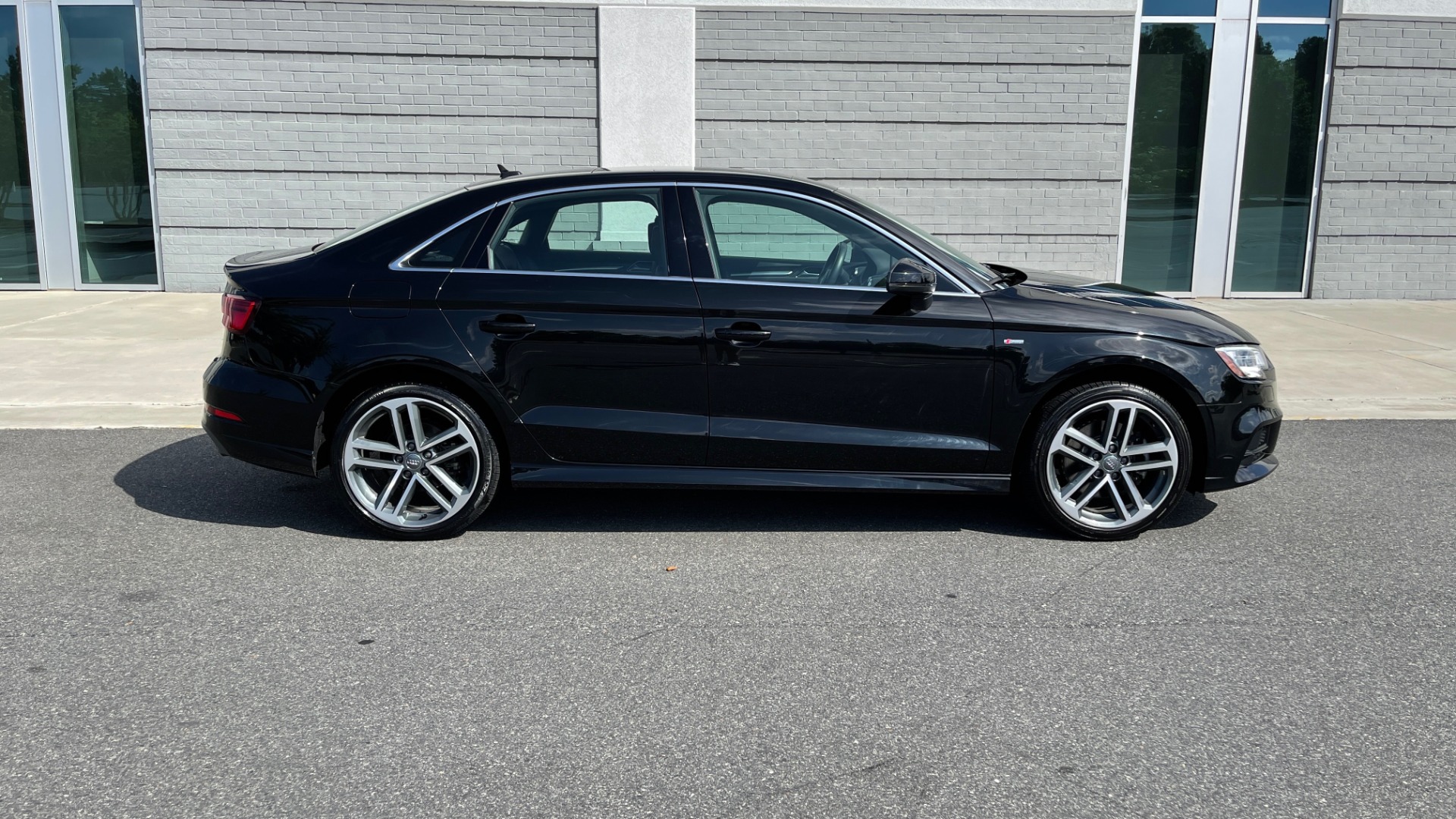 Used 2018 Audi A3 SEDAN PREMIUM PLUS / S-LINE / PANO-ROOF / PARK SYS / REARVIEW for sale Sold at Formula Imports in Charlotte NC 28227 7