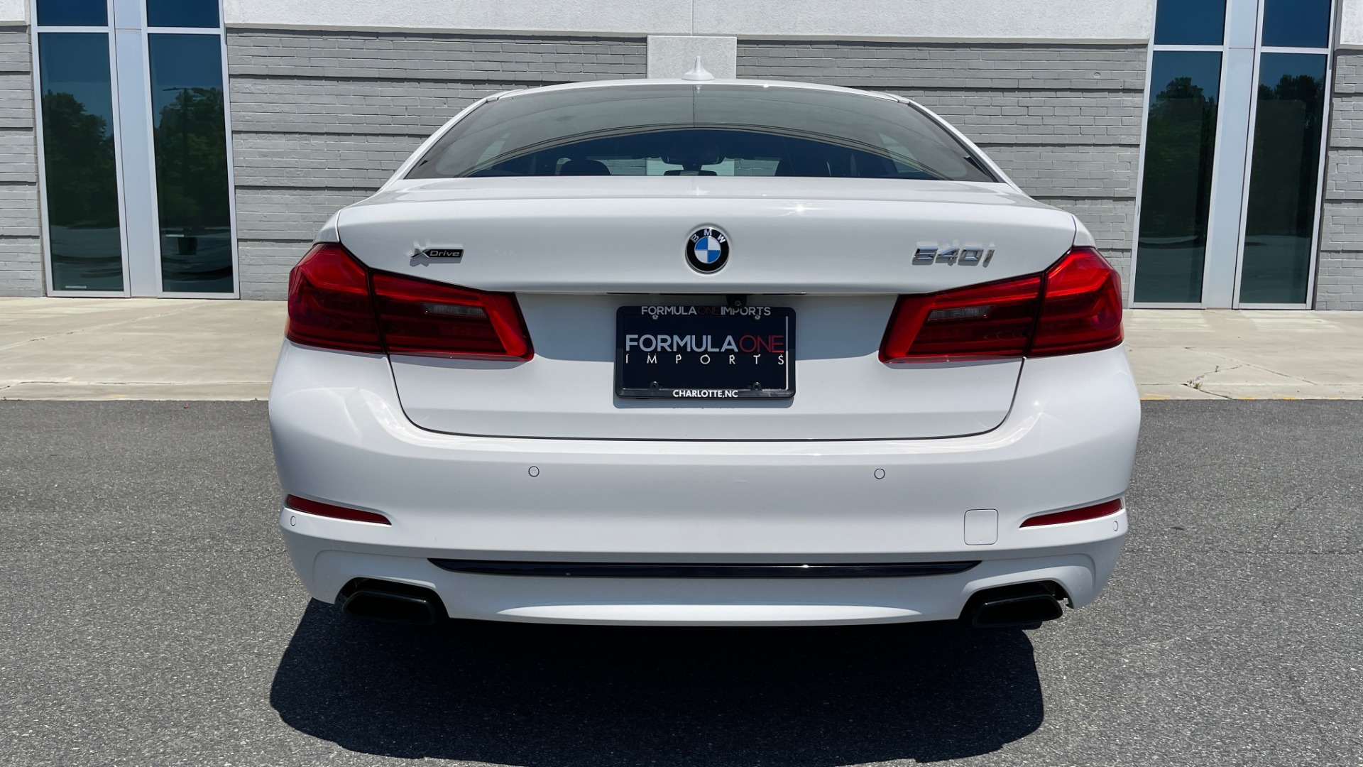 Used 2018 BMW 5 SERIES 540IXDRIVE PREMIUM / PARK ASSIST / KEYLESS ENTRY / SUNROOF / REARVIEW for sale Sold at Formula Imports in Charlotte NC 28227 21