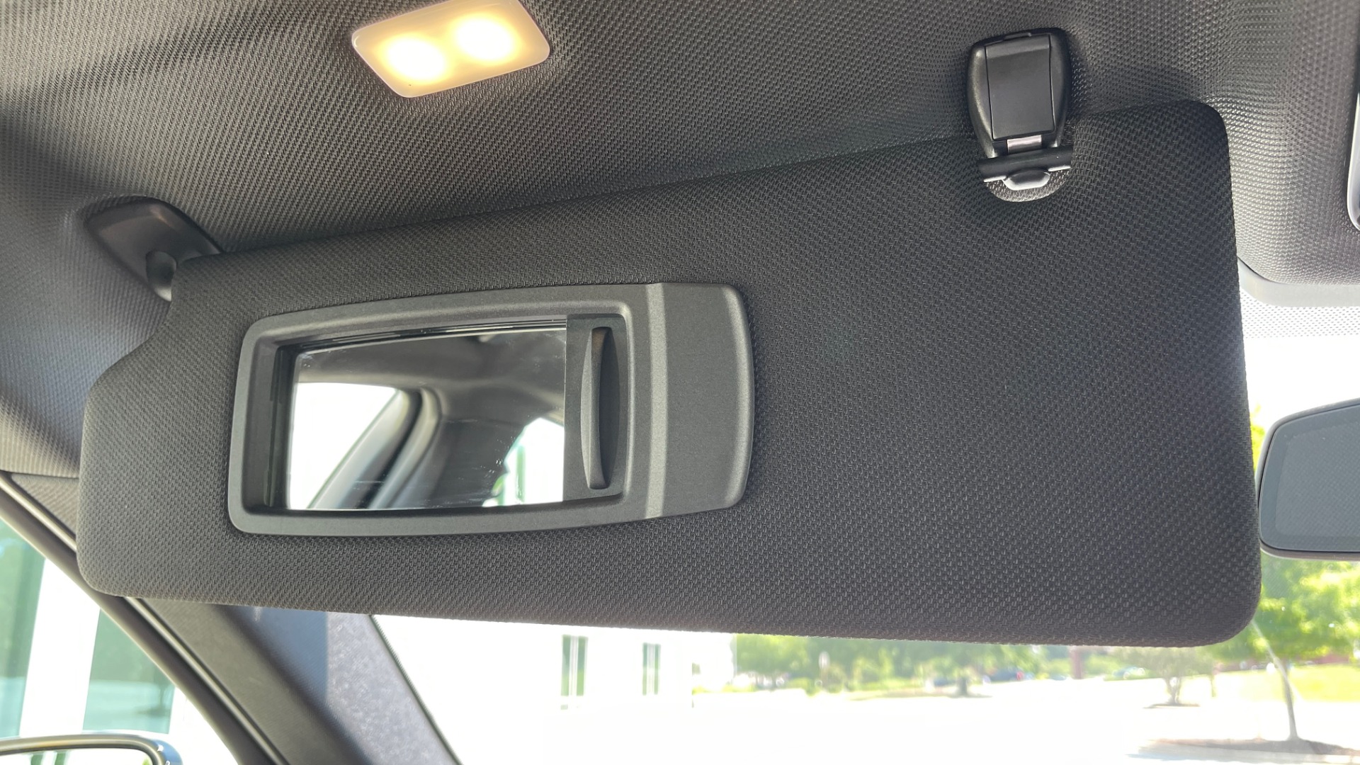 Used 2018 BMW 5 SERIES 540IXDRIVE PREMIUM / PARK ASSIST / KEYLESS ENTRY / SUNROOF / REARVIEW for sale Sold at Formula Imports in Charlotte NC 28227 43