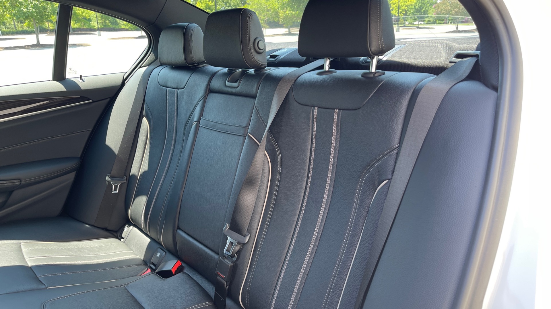 Used 2018 BMW 5 SERIES 540IXDRIVE PREMIUM / PARK ASSIST / KEYLESS ENTRY / SUNROOF / REARVIEW for sale Sold at Formula Imports in Charlotte NC 28227 56