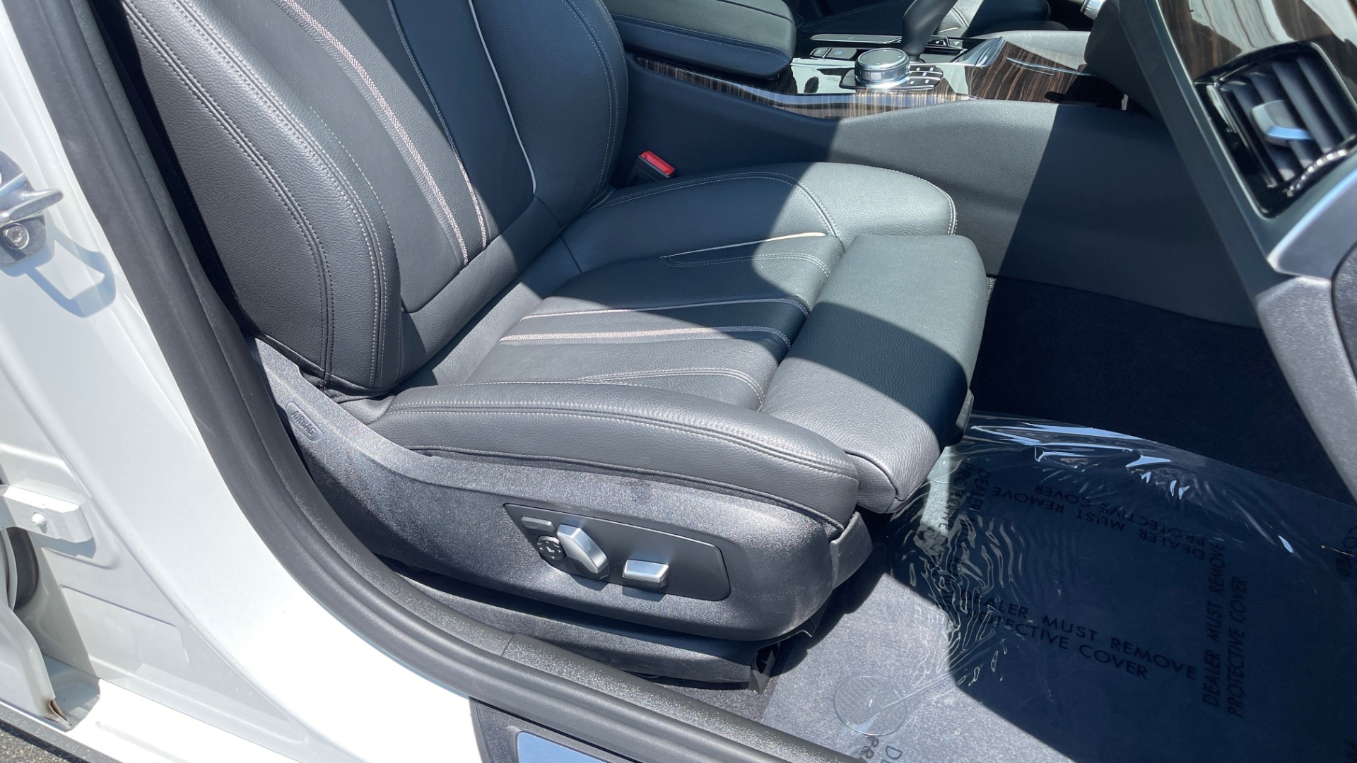 Used 2018 BMW 5 SERIES 540IXDRIVE PREMIUM / PARK ASSIST / KEYLESS ENTRY / SUNROOF / REARVIEW for sale Sold at Formula Imports in Charlotte NC 28227 66