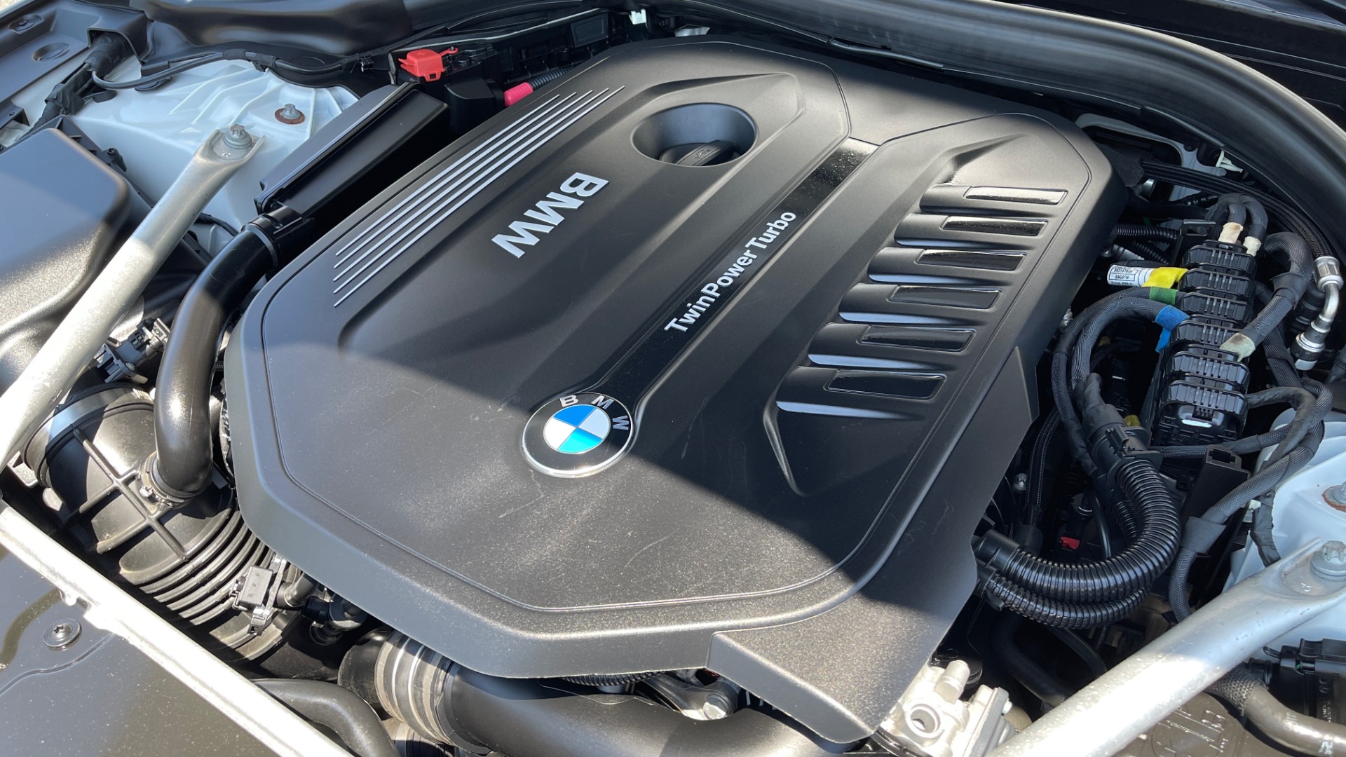 Used 2018 BMW 5 SERIES 540IXDRIVE PREMIUM / PARK ASSIST / KEYLESS ENTRY / SUNROOF / REARVIEW for sale Sold at Formula Imports in Charlotte NC 28227 8