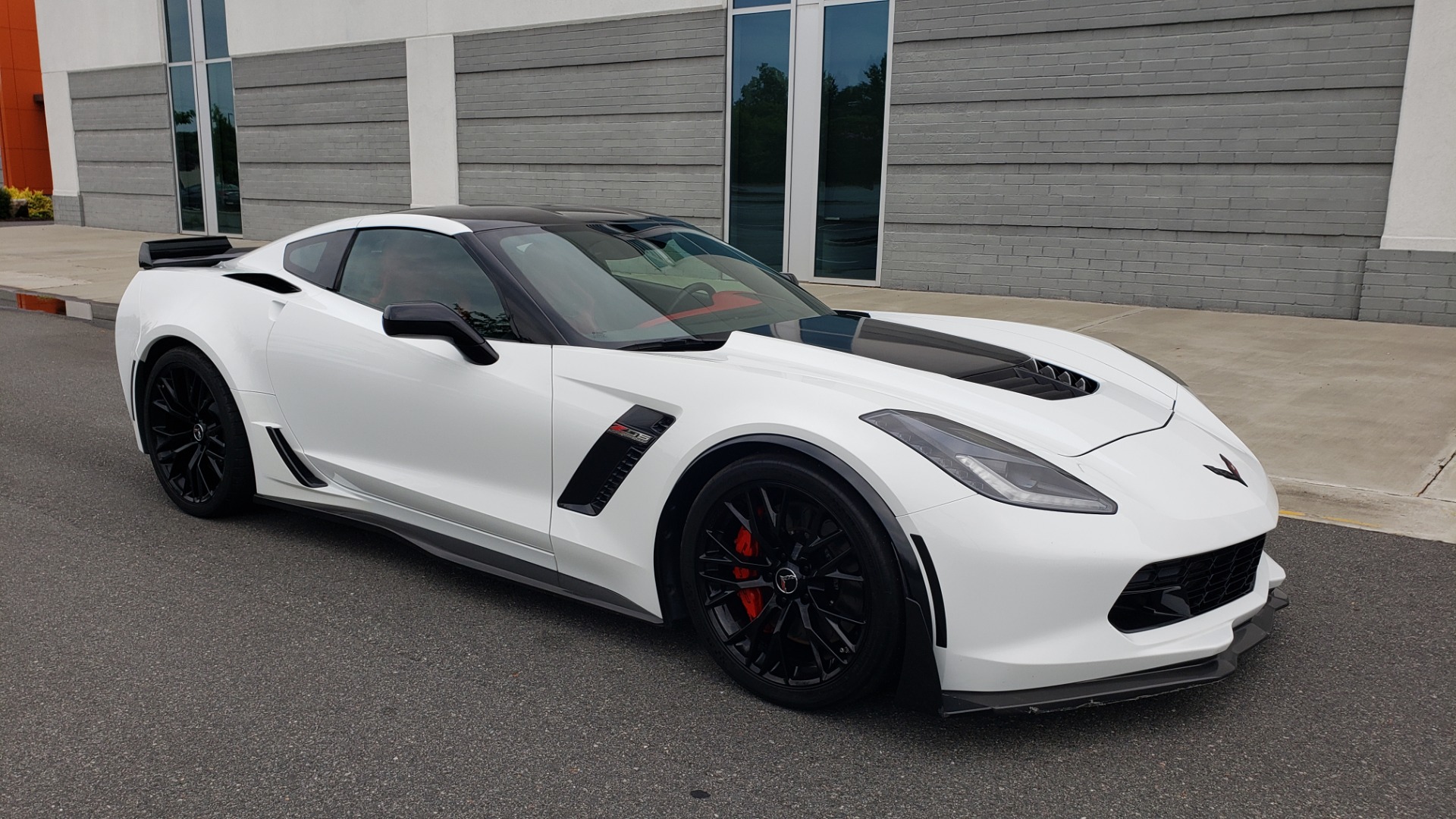 Used 2015 Chevrolet CORVETTE C7 Z06 3LZ COUPE / NAV / COMP STS / CF ROOF / REMOTE START / REARVIEW for sale Call for price at Formula Imports in Charlotte NC 28227 11