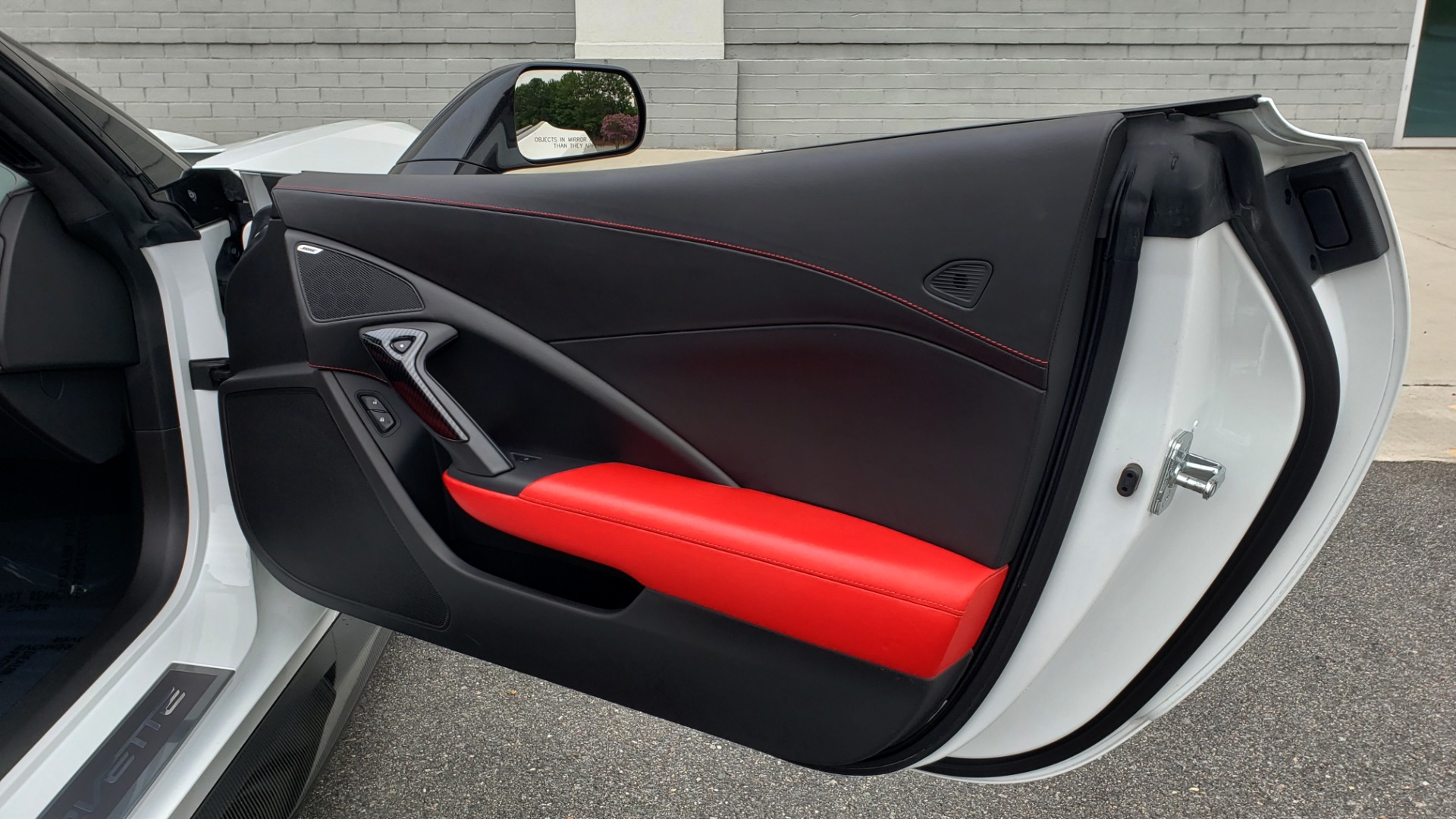 Used 2015 Chevrolet CORVETTE C7 Z06 3LZ COUPE / NAV / COMP STS / CF ROOF / REMOTE START / REARVIEW for sale Sold at Formula Imports in Charlotte NC 28227 67