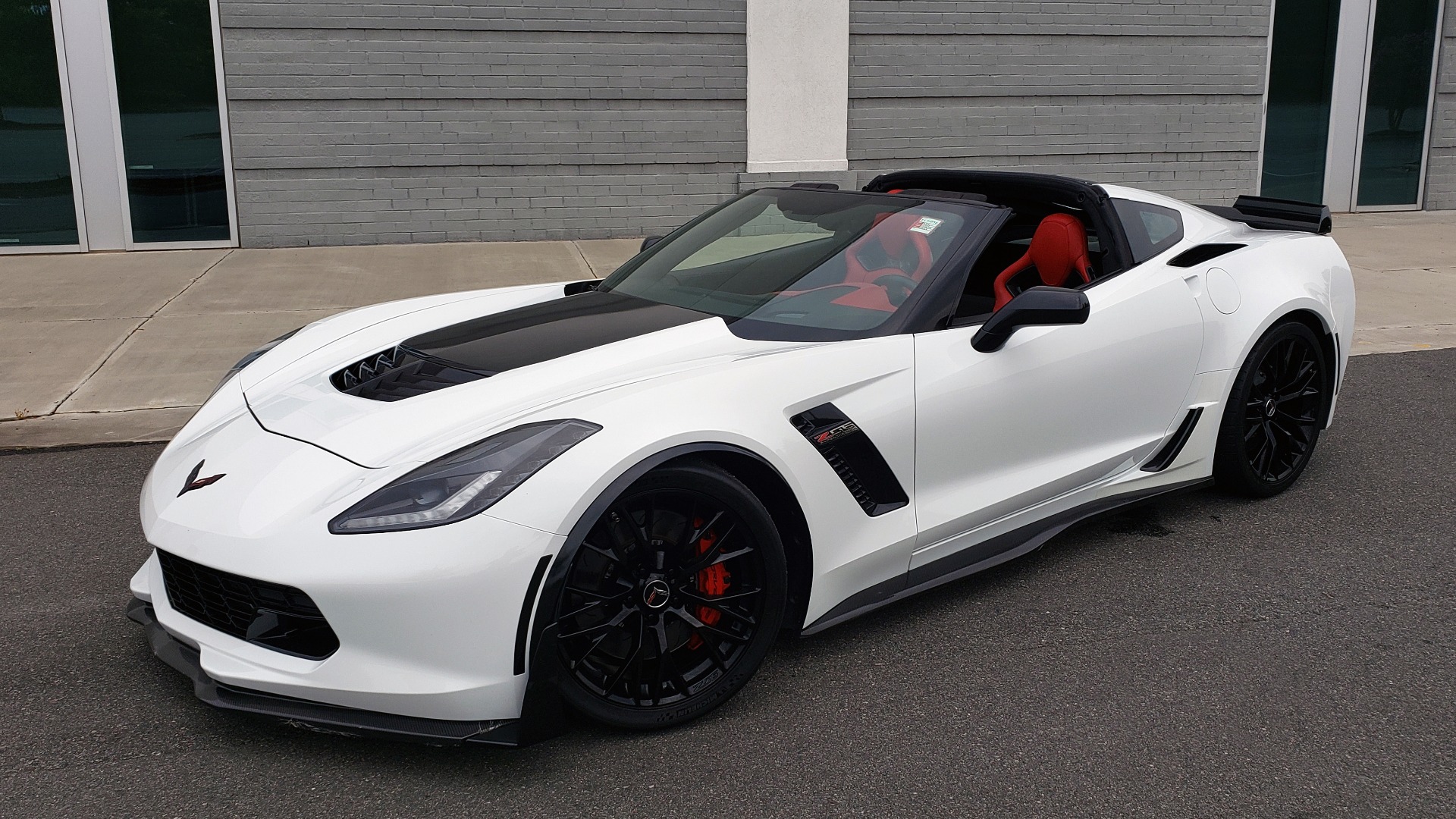 Used 2015 Chevrolet CORVETTE C7 Z06 3LZ COUPE / NAV / COMP STS / CF ROOF / REMOTE START / REARVIEW for sale Sold at Formula Imports in Charlotte NC 28227 1