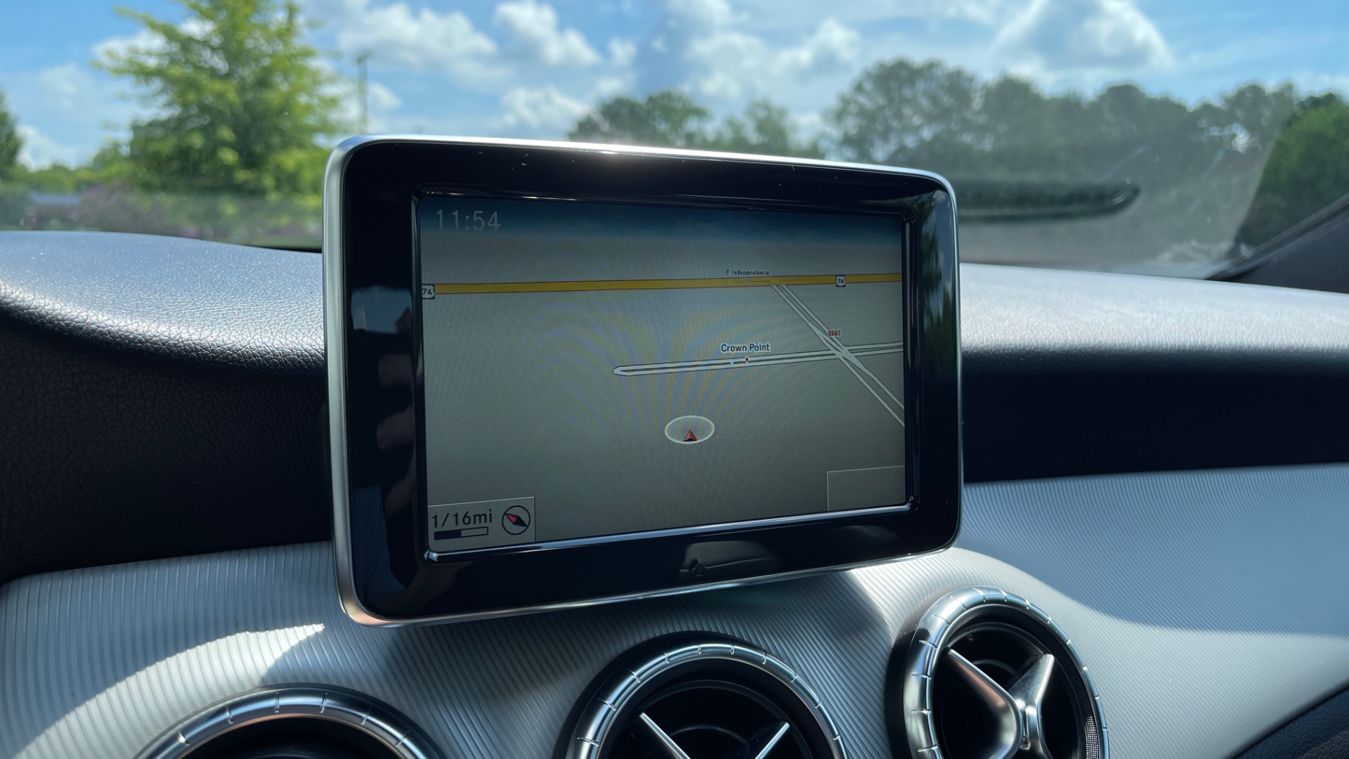 Used 2014 Mercedes-Benz CLA-Class 250 PREMIUM / NAV / MULTIMEDIA PKG / PANO-ROOF / REARVIEW for sale Sold at Formula Imports in Charlotte NC 28227 33