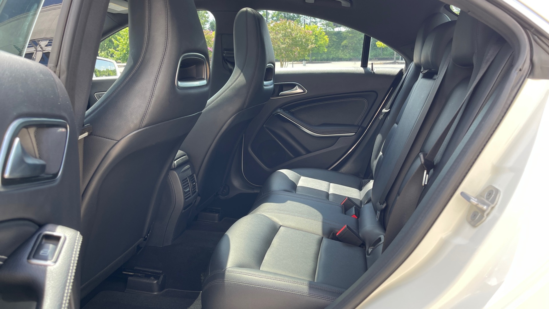 Used 2014 Mercedes-Benz CLA-Class 250 PREMIUM / NAV / MULTIMEDIA PKG / PANO-ROOF / REARVIEW for sale Sold at Formula Imports in Charlotte NC 28227 45