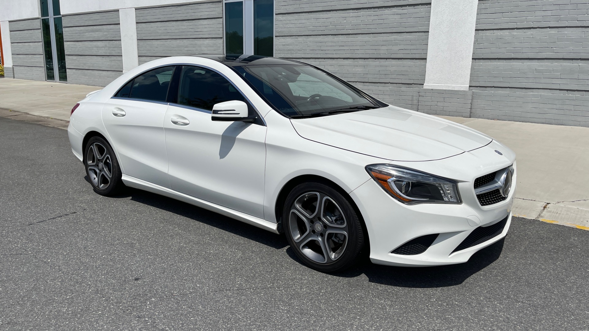 Used 2014 Mercedes-Benz CLA-Class 250 PREMIUM / NAV / MULTIMEDIA PKG / PANO-ROOF / REARVIEW for sale Sold at Formula Imports in Charlotte NC 28227 6