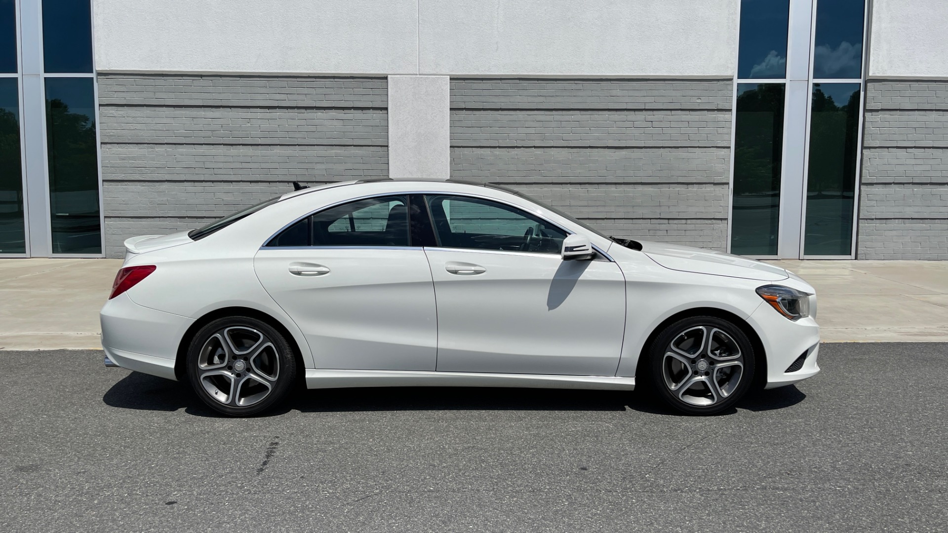 Used 2014 Mercedes-Benz CLA-Class 250 PREMIUM / NAV / MULTIMEDIA PKG / PANO-ROOF / REARVIEW for sale Sold at Formula Imports in Charlotte NC 28227 7