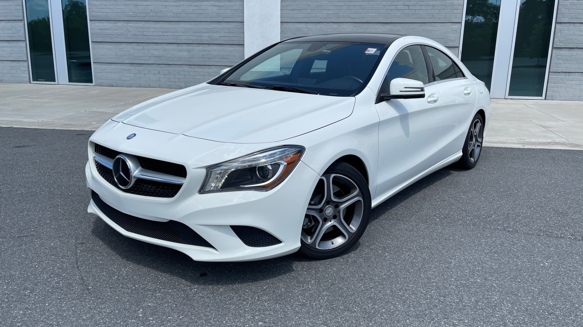 Used 2014 Mercedes-Benz CLA-Class 250 PREMIUM / NAV / MULTIMEDIA PKG / PANO-ROOF / REARVIEW for sale Sold at Formula Imports in Charlotte NC 28227 1