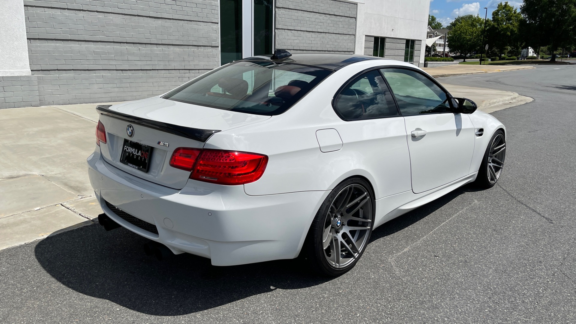 Used 2011 BMW M3 PREMIUM COUPE / CLD WTHR / TECH / SMARTPHONEINT / PARK ASST for sale Sold at Formula Imports in Charlotte NC 28227 2