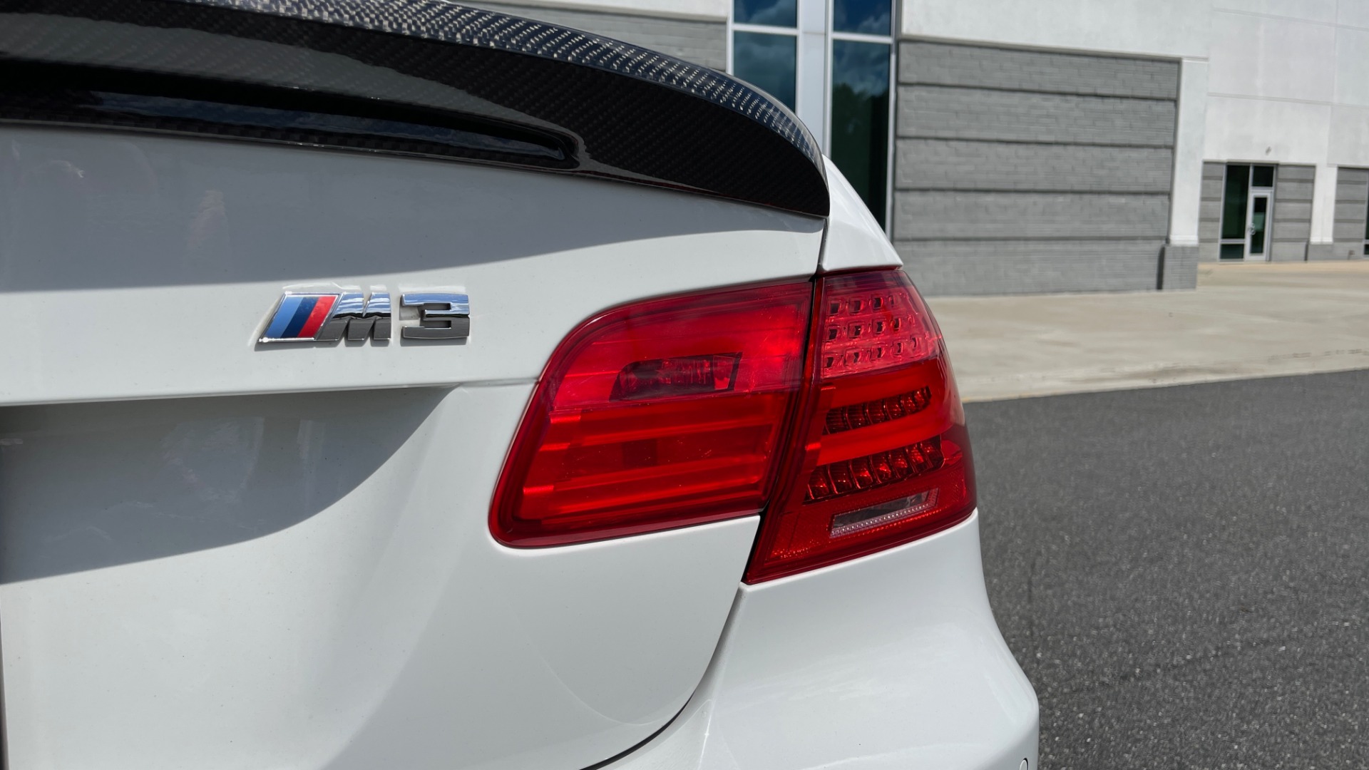 Used 2011 BMW M3 PREMIUM COUPE / CLD WTHR / TECH / SMARTPHONEINT / PARK ASST for sale Sold at Formula Imports in Charlotte NC 28227 33