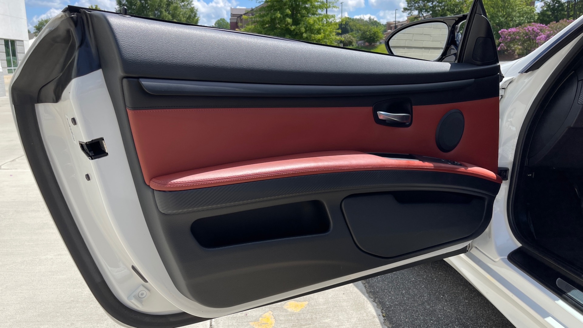 Used 2011 BMW M3 PREMIUM COUPE / CLD WTHR / TECH / SMARTPHONEINT / PARK ASST for sale Sold at Formula Imports in Charlotte NC 28227 36