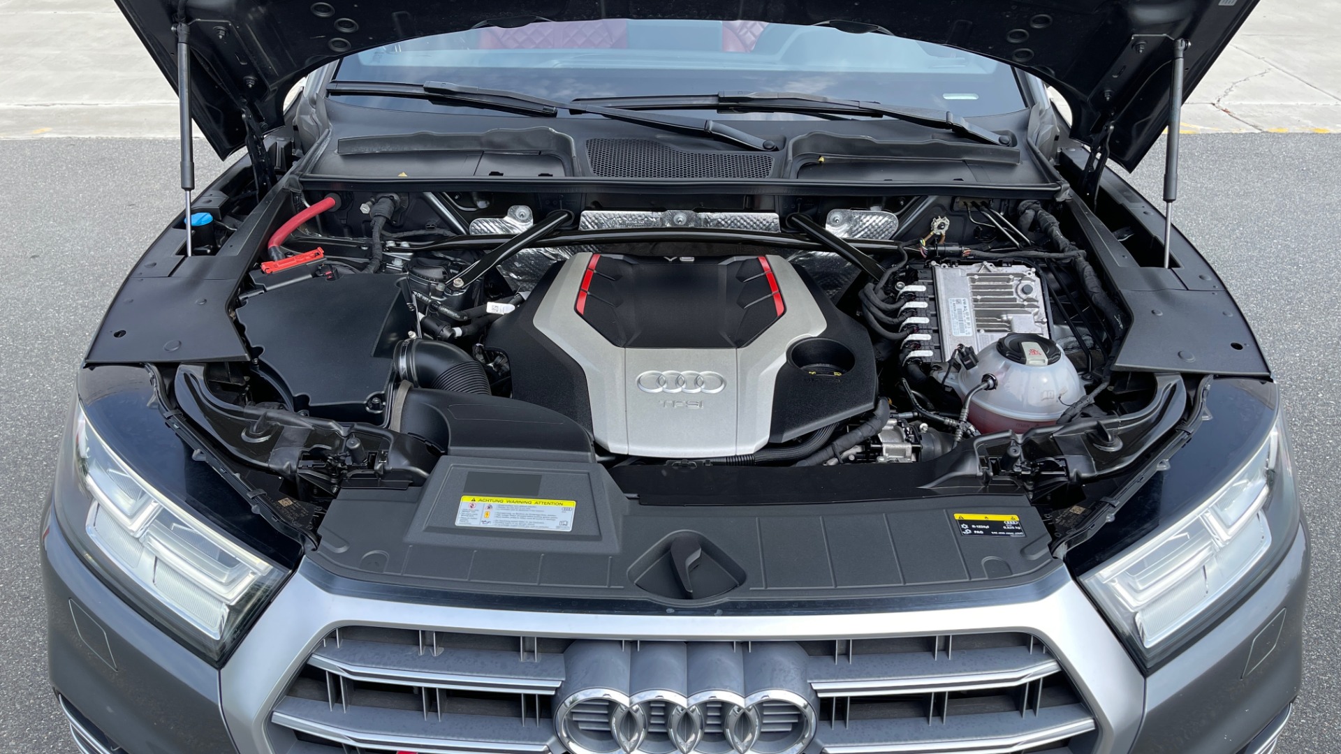 Used 2018 Audi SQ5 PREMIUM PLUS / S-SPORT / NAV / B&O SND / SUNROOF / REARVIEW for sale Sold at Formula Imports in Charlotte NC 28227 9