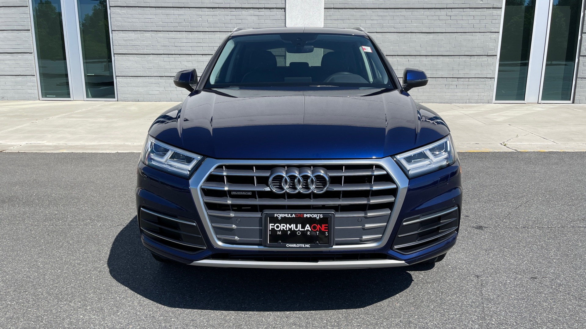 Used 2018 Audi Q5 PREMIUM PLUS / NAV / PANO-ROOF / PARK SYSTEM / REARVIEW for sale Sold at Formula Imports in Charlotte NC 28227 10