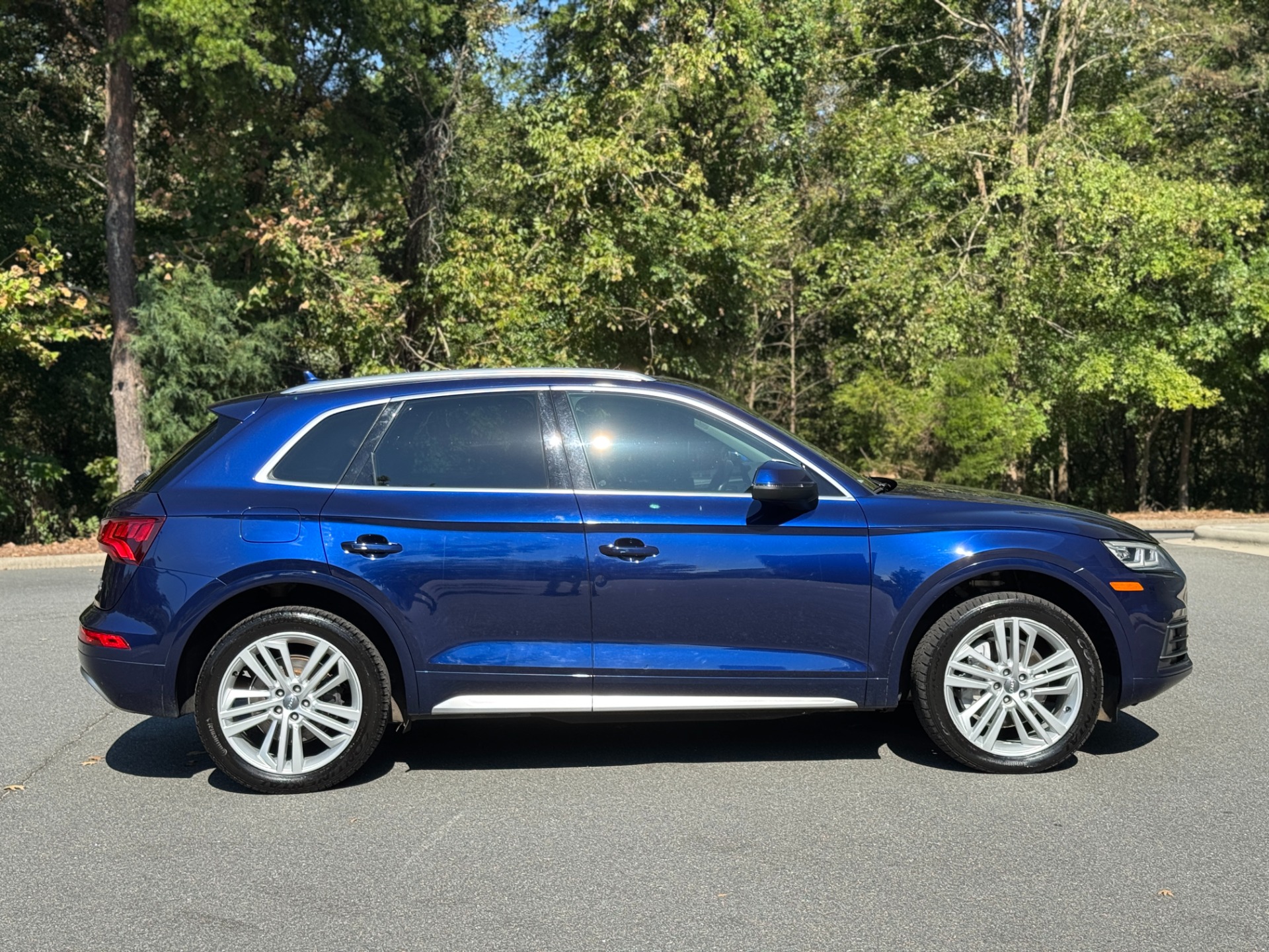 Used 2018 Audi Q5 PREMIUM PLUS / NAV / PANO-ROOF / PARK SYSTEM / REARVIEW for sale Sold at Formula Imports in Charlotte NC 28227 14