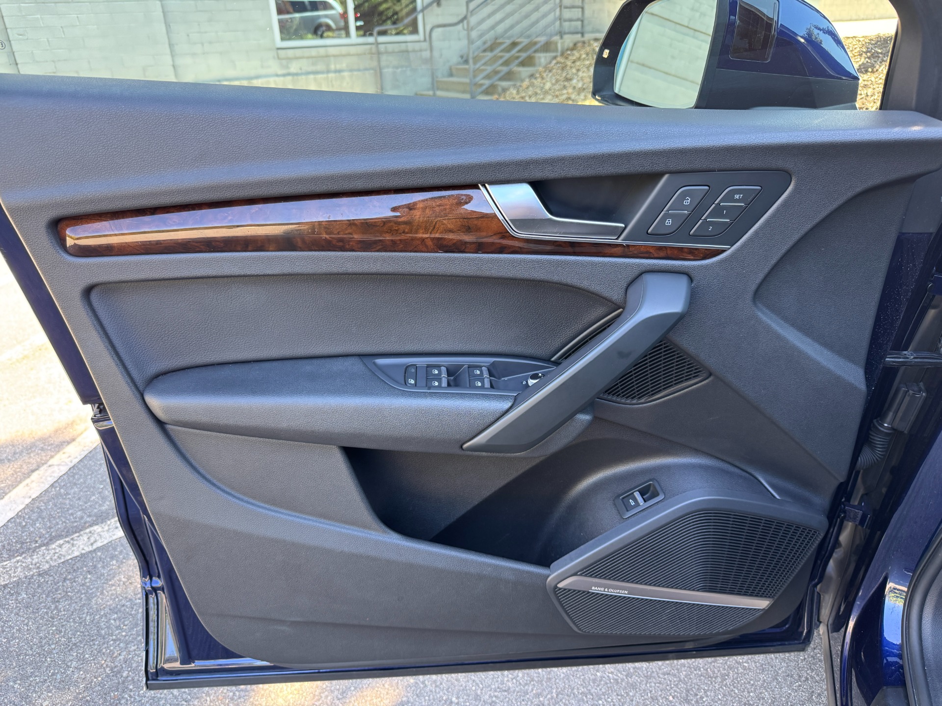 Used 2018 Audi Q5 PREMIUM PLUS / NAV / PANO-ROOF / PARK SYSTEM / REARVIEW for sale Sold at Formula Imports in Charlotte NC 28227 17