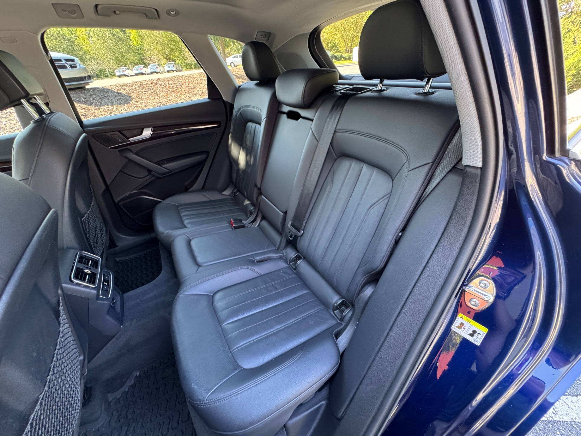 Used 2018 Audi Q5 PREMIUM PLUS / NAV / PANO-ROOF / PARK SYSTEM / REARVIEW for sale Sold at Formula Imports in Charlotte NC 28227 36