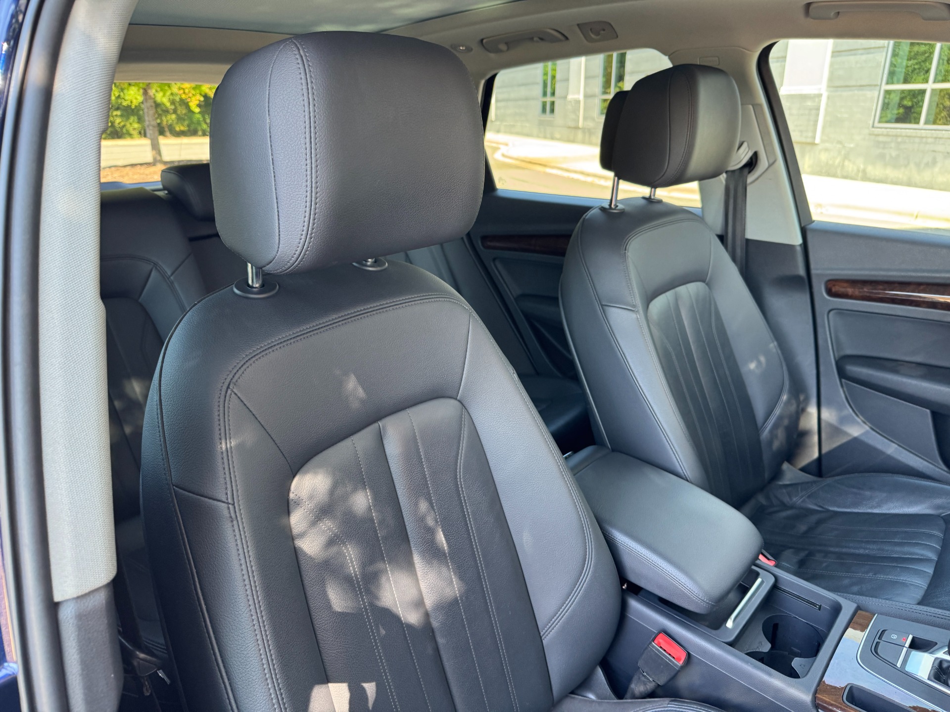 Used 2018 Audi Q5 PREMIUM PLUS / NAV / PANO-ROOF / PARK SYSTEM / REARVIEW for sale Sold at Formula Imports in Charlotte NC 28227 44