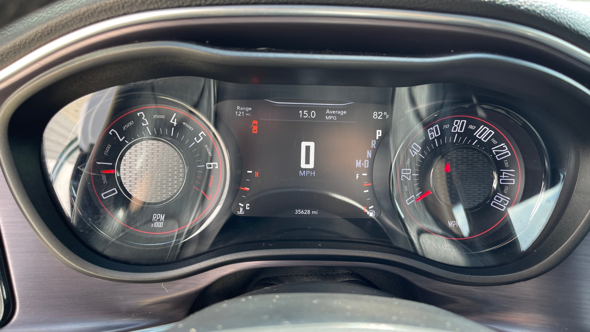 Used 2018 Dodge CHALLENGER SXT COUPE / BLACKTOP PKG / 3.6L V6 / 8-SPD AUTO / REARVIEW for sale Sold at Formula Imports in Charlotte NC 28227 39