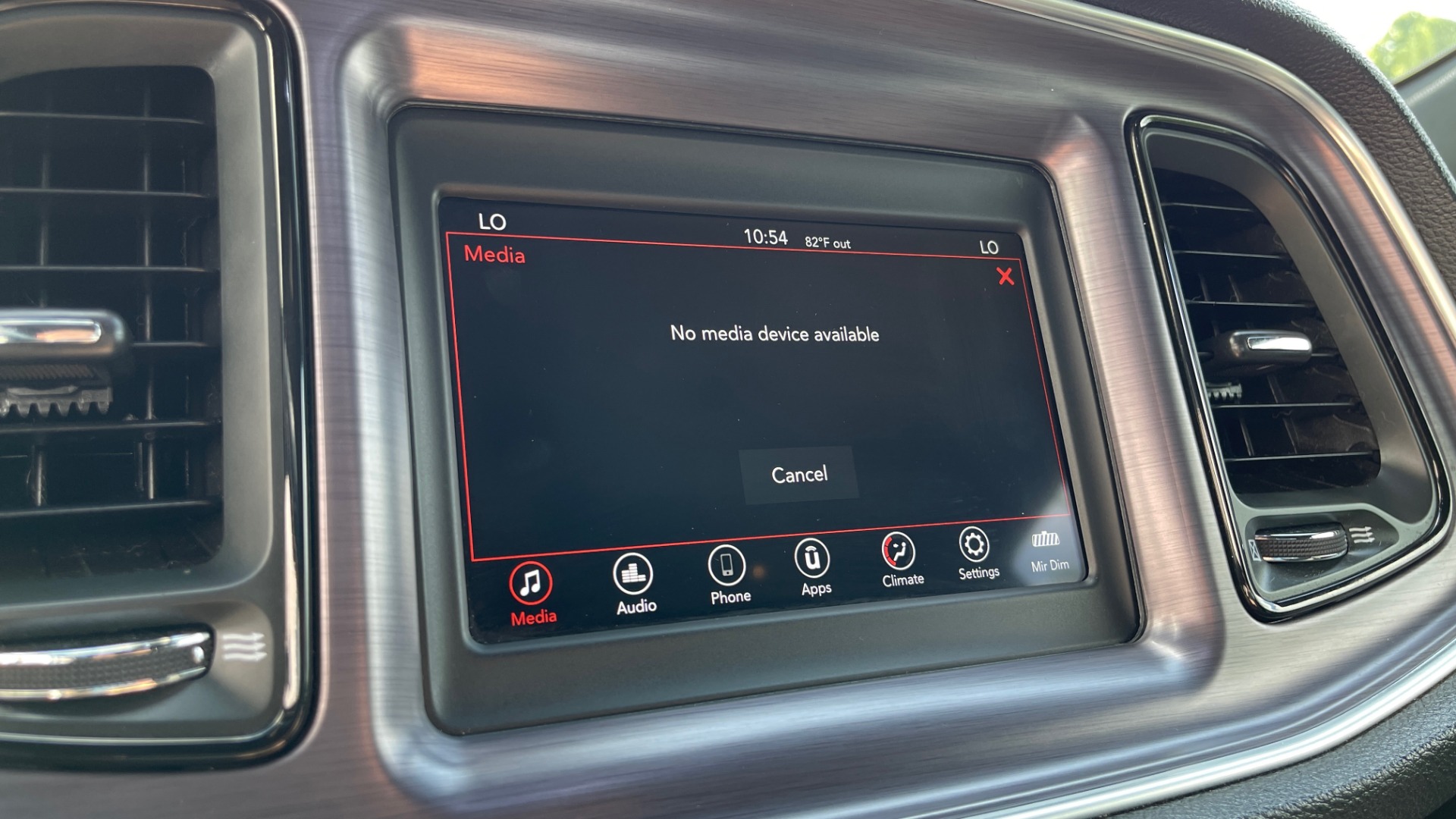 Used 2018 Dodge CHALLENGER SXT COUPE / BLACKTOP PKG / 3.6L V6 / 8-SPD AUTO / REARVIEW for sale Sold at Formula Imports in Charlotte NC 28227 41