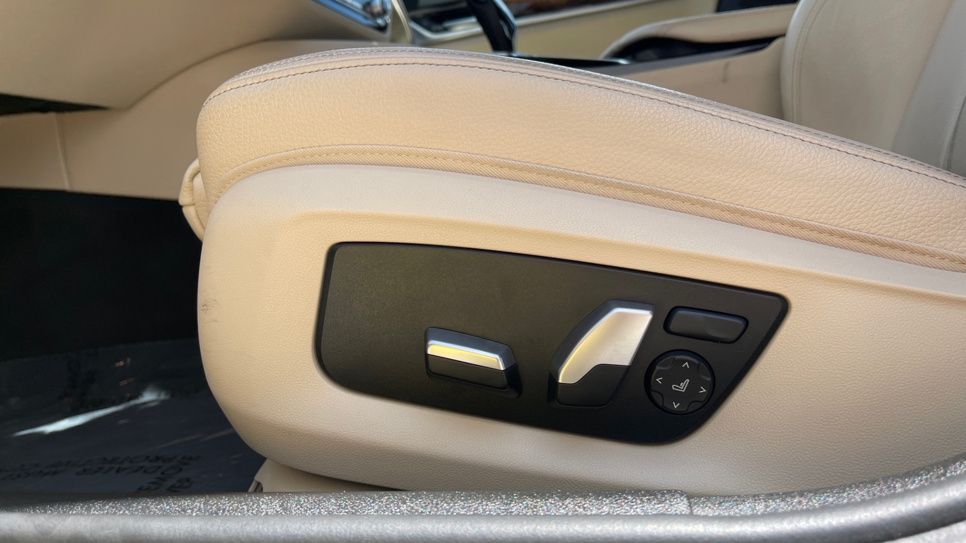 Used 2017 BMW 5 SERIES 530I PREMIUM / WIFI / NAV / SUNROOF / AUTO CLIMATE CONTROL for sale Sold at Formula Imports in Charlotte NC 28227 30