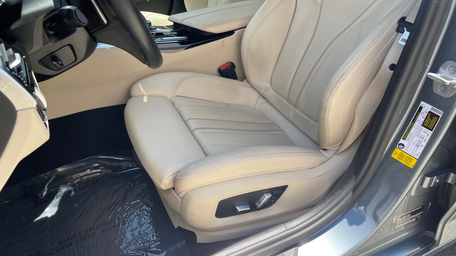 Used 2017 BMW 5 SERIES 530I PREMIUM / WIFI / NAV / SUNROOF / AUTO CLIMATE CONTROL for sale Sold at Formula Imports in Charlotte NC 28227 36