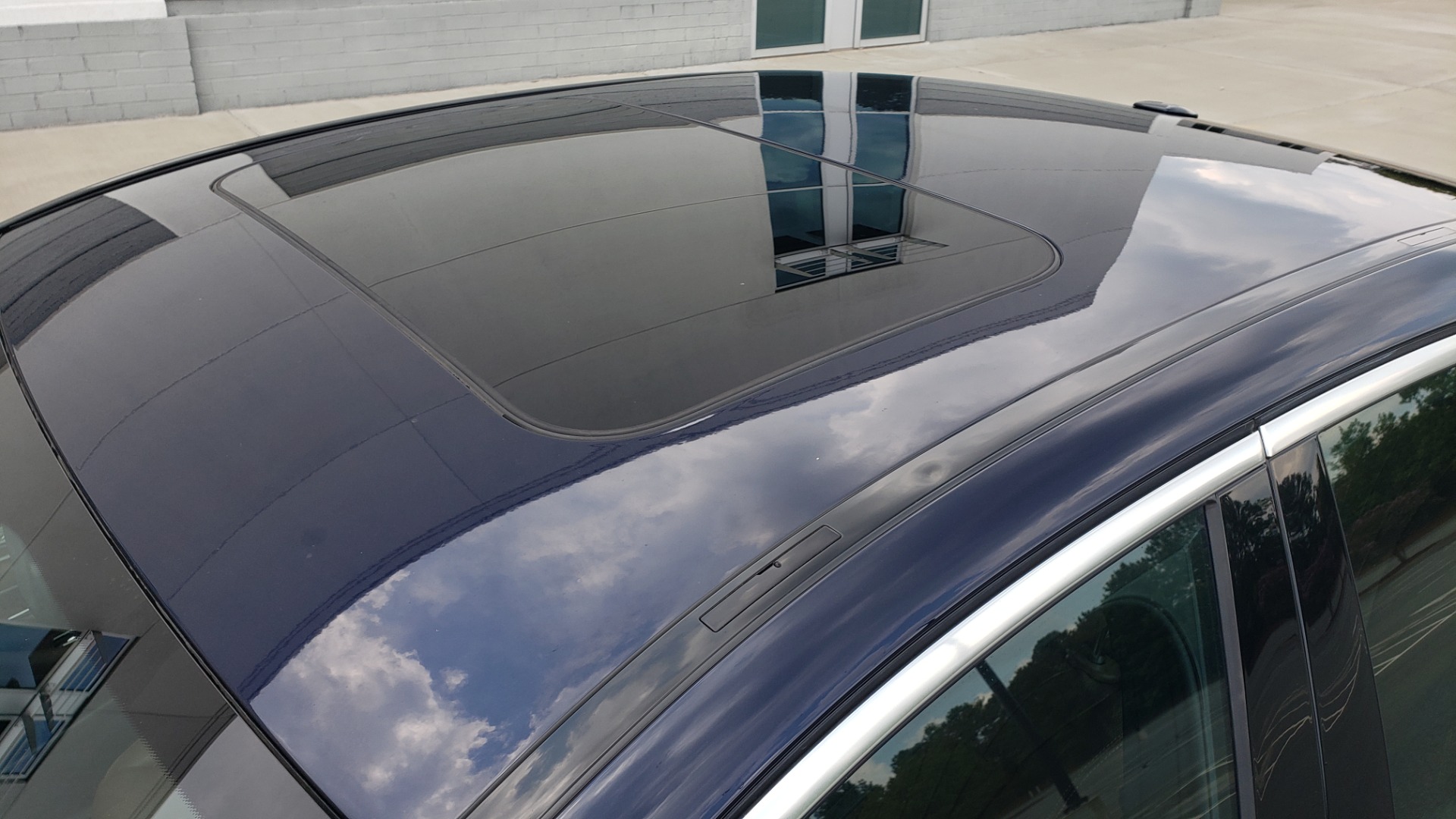 Used 2018 Mercedes-Benz E-CLASS E 300 PREMIUM / AMG LINE / PARK ASST / BURMESTER / SUNROOF / REARVIEW for sale Sold at Formula Imports in Charlotte NC 28227 11