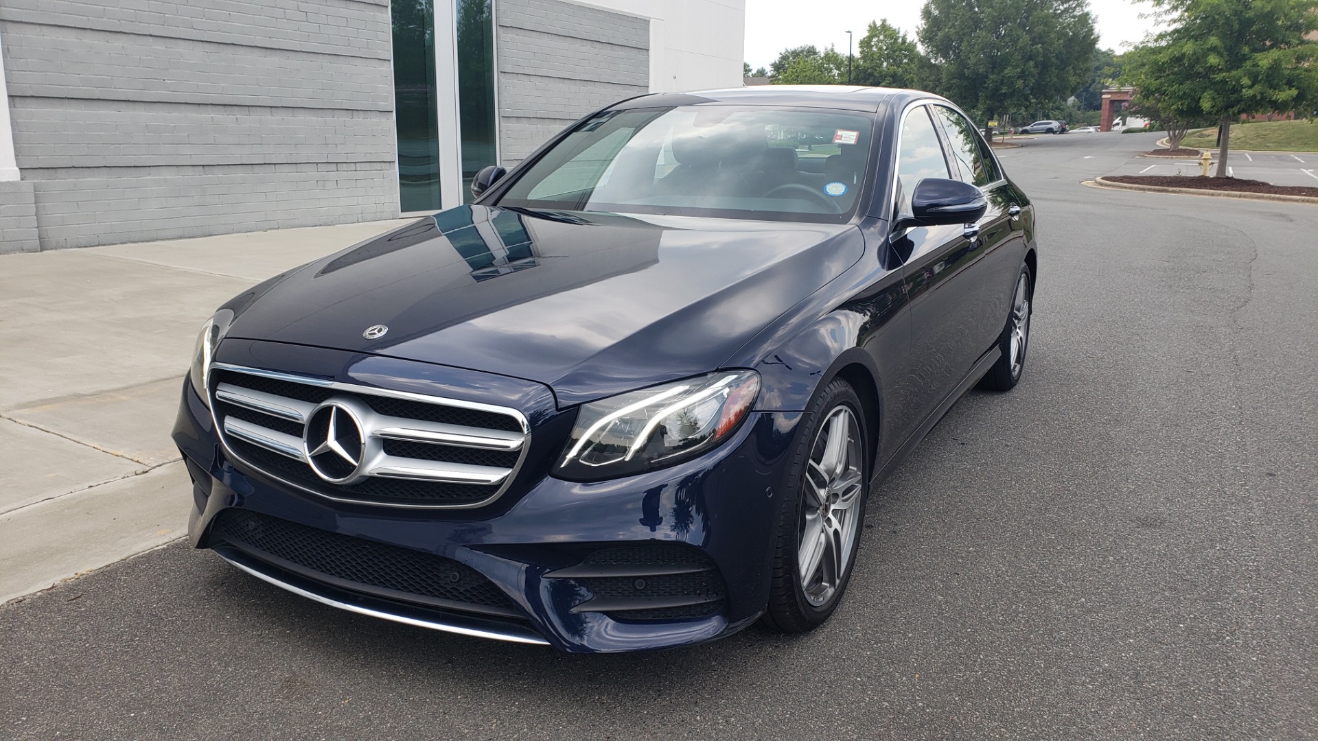 Used 2018 Mercedes-Benz E-CLASS E 300 PREMIUM / AMG LINE / PARK ASST / BURMESTER / SUNROOF / REARVIEW for sale Sold at Formula Imports in Charlotte NC 28227 3
