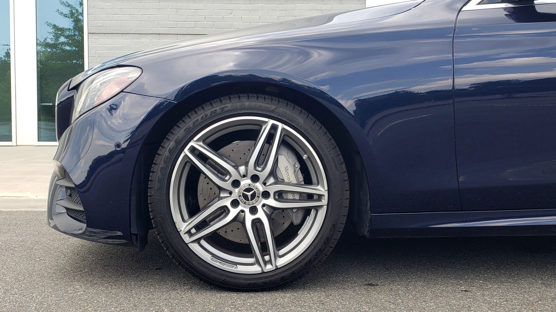 Used 2018 Mercedes-Benz E-CLASS E 300 PREMIUM / AMG LINE / PARK ASST / BURMESTER / SUNROOF / REARVIEW for sale Sold at Formula Imports in Charlotte NC 28227 80