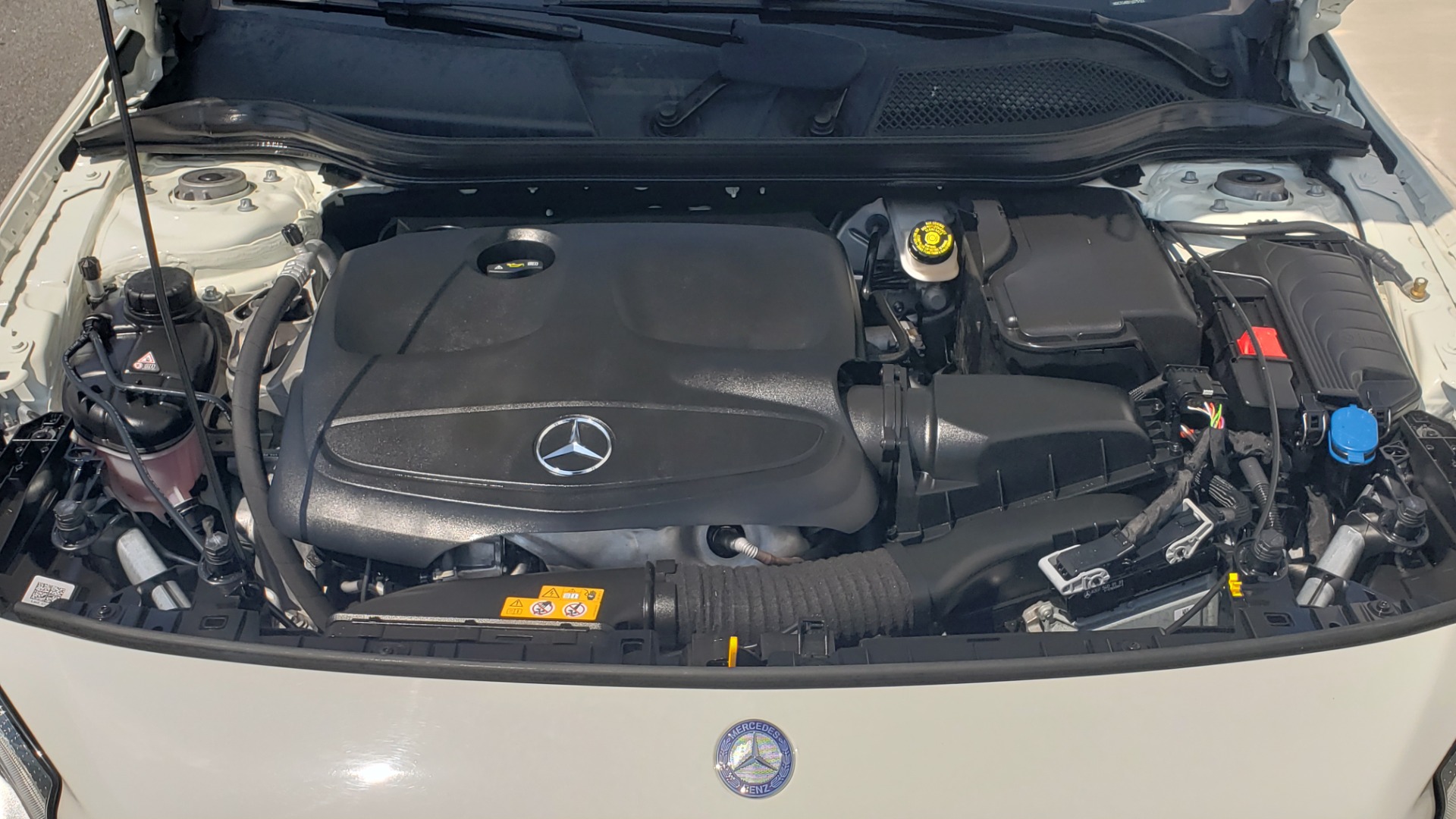 Used 2018 Mercedes-Benz GLA 250 / ICE EDITION / 2.0L / 7-SPD AUTO / SUNROOF / REARVIEW for sale Sold at Formula Imports in Charlotte NC 28227 13