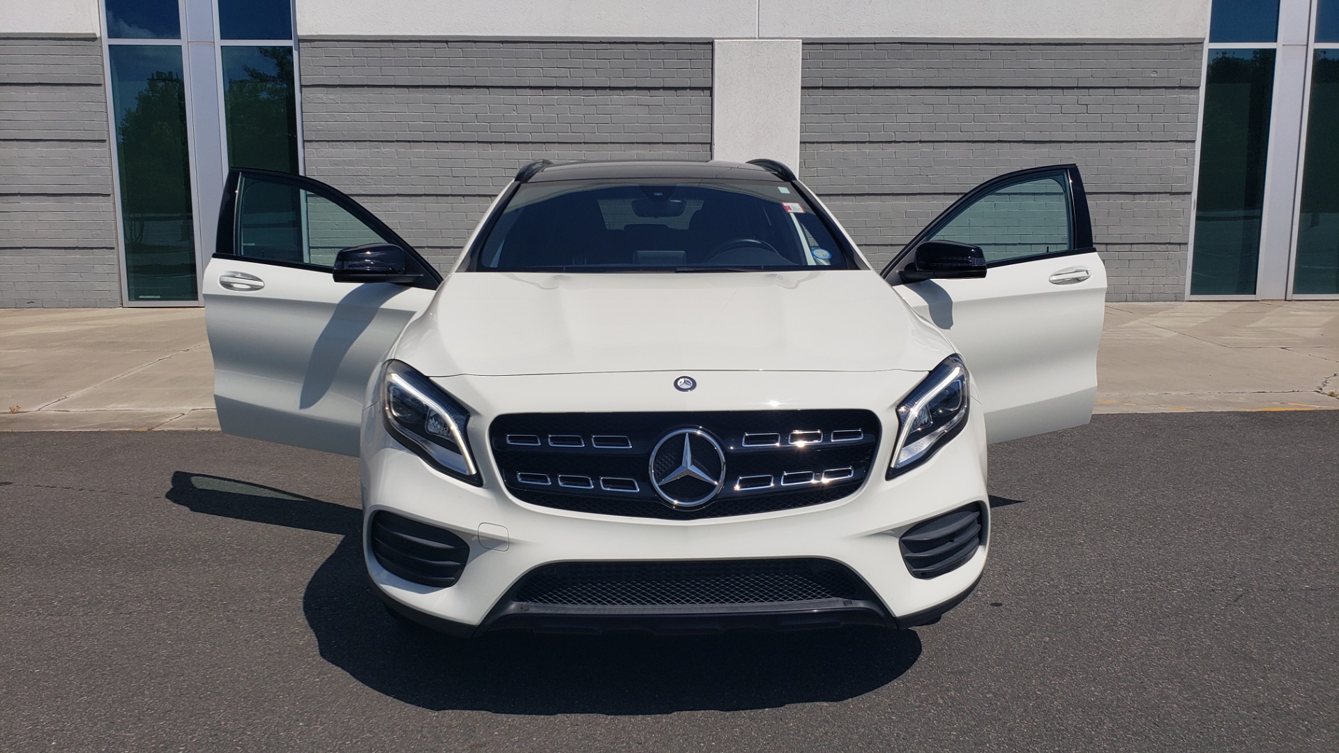 Used 2018 Mercedes-Benz GLA 250 / ICE EDITION / 2.0L / 7-SPD AUTO / SUNROOF / REARVIEW for sale Sold at Formula Imports in Charlotte NC 28227 20