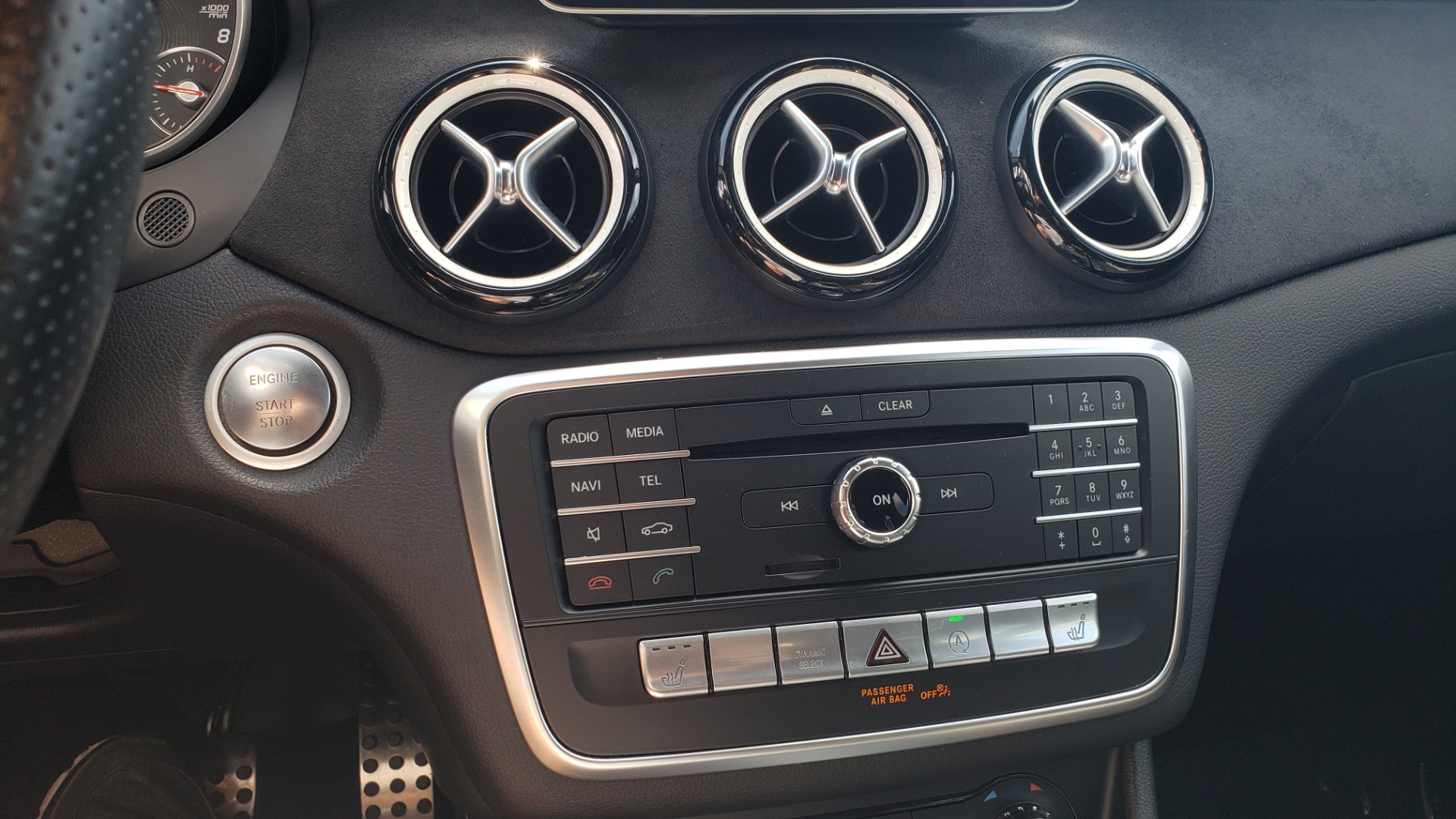 Used 2018 Mercedes-Benz GLA 250 / ICE EDITION / 2.0L / 7-SPD AUTO / SUNROOF / REARVIEW for sale Sold at Formula Imports in Charlotte NC 28227 45