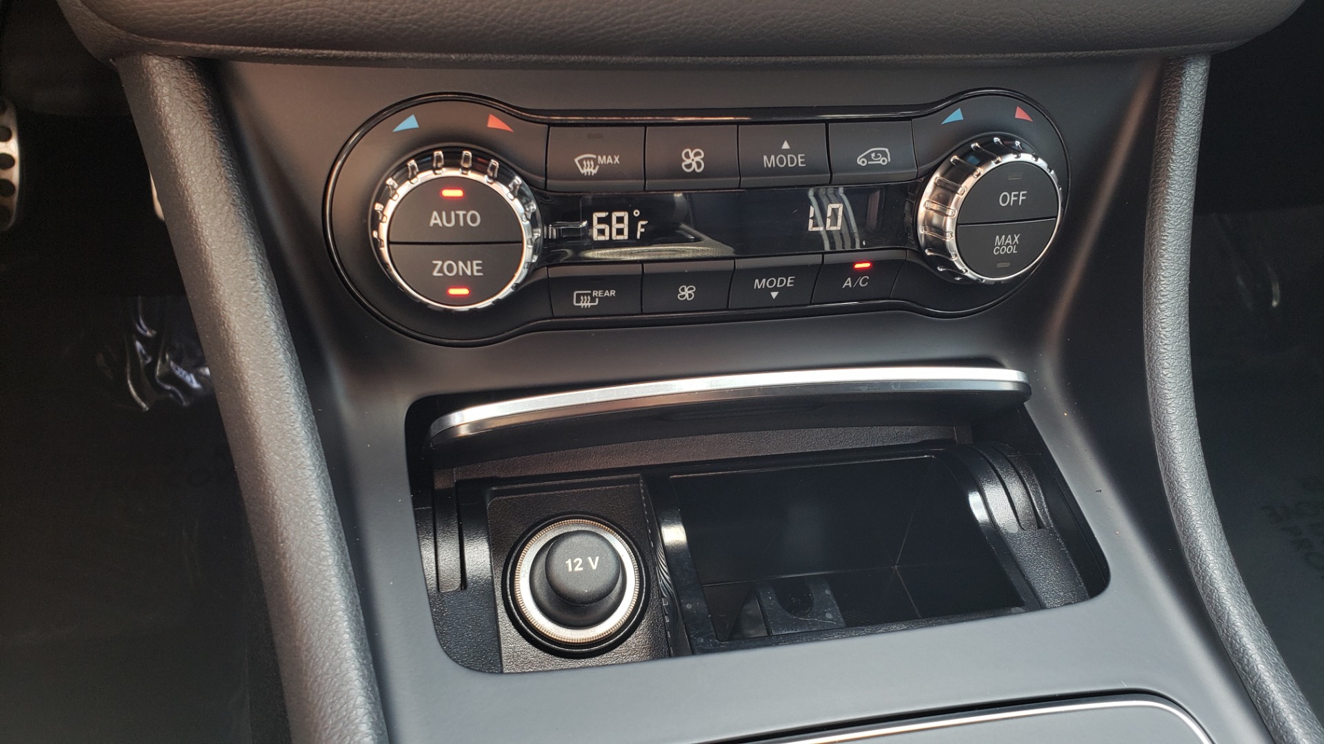Used 2018 Mercedes-Benz GLA 250 / ICE EDITION / 2.0L / 7-SPD AUTO / SUNROOF / REARVIEW for sale Sold at Formula Imports in Charlotte NC 28227 47