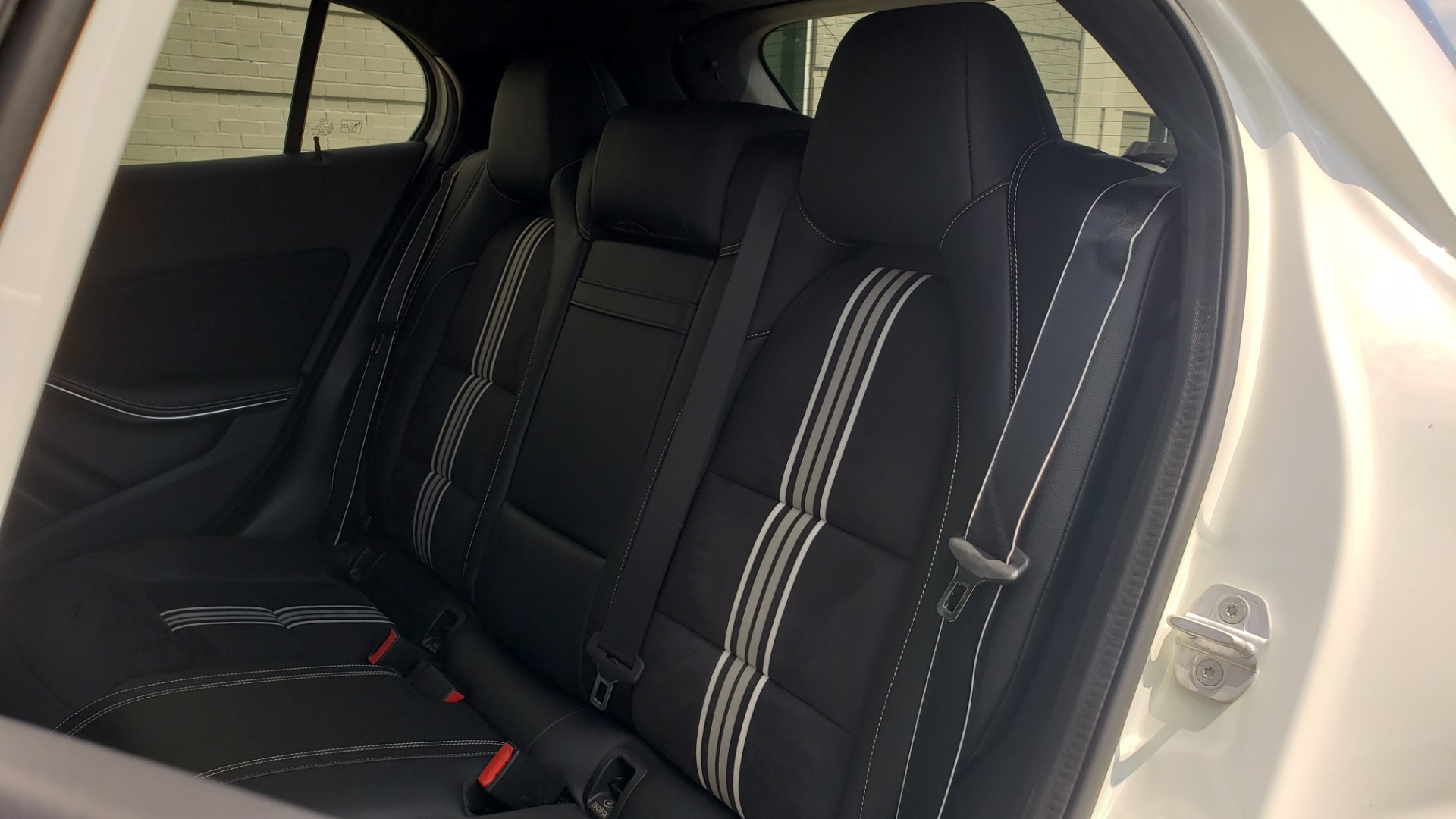 Used 2018 Mercedes-Benz GLA 250 / ICE EDITION / 2.0L / 7-SPD AUTO / SUNROOF / REARVIEW for sale Sold at Formula Imports in Charlotte NC 28227 59