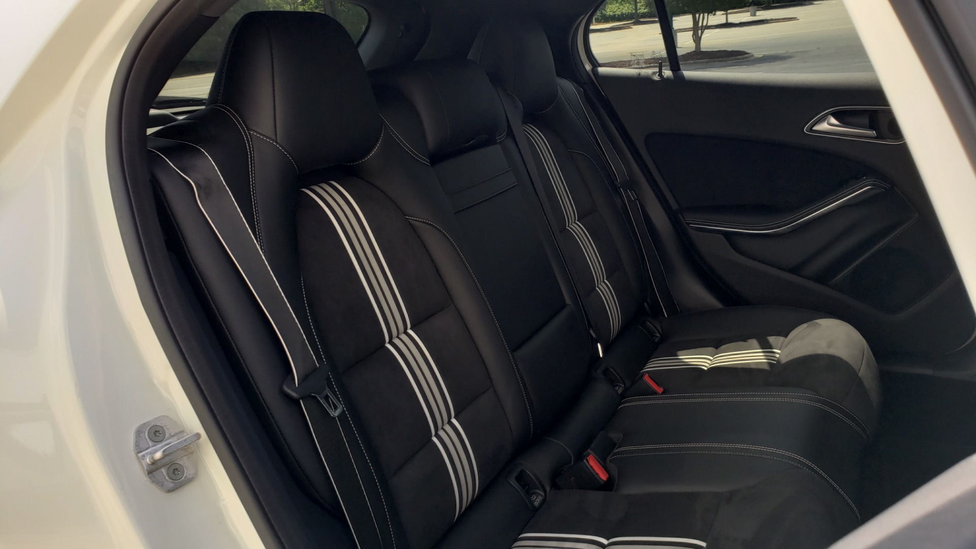 Used 2018 Mercedes-Benz GLA 250 / ICE EDITION / 2.0L / 7-SPD AUTO / SUNROOF / REARVIEW for sale Sold at Formula Imports in Charlotte NC 28227 69