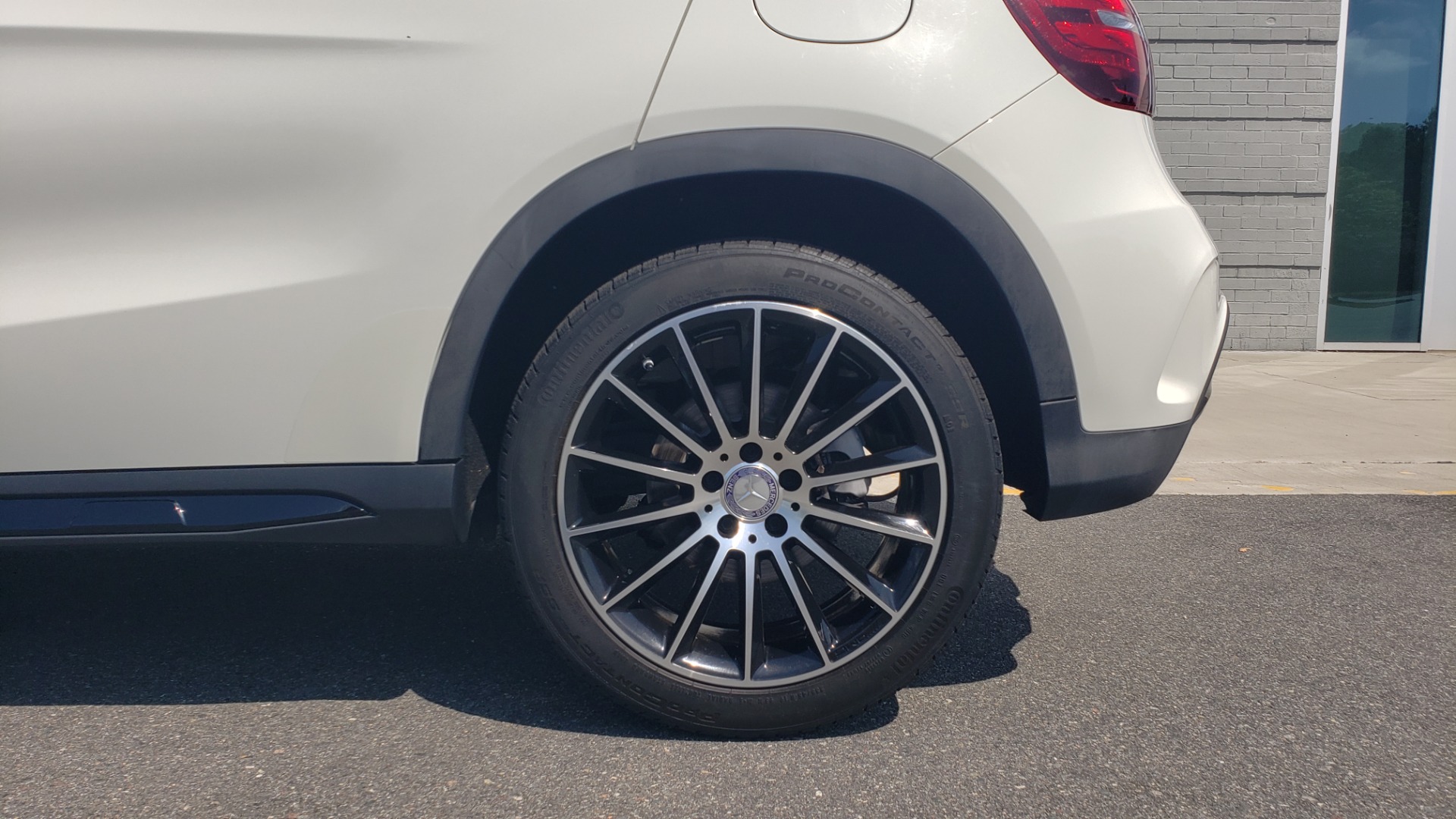 Used 2018 Mercedes-Benz GLA 250 / ICE EDITION / 2.0L / 7-SPD AUTO / SUNROOF / REARVIEW for sale Sold at Formula Imports in Charlotte NC 28227 73