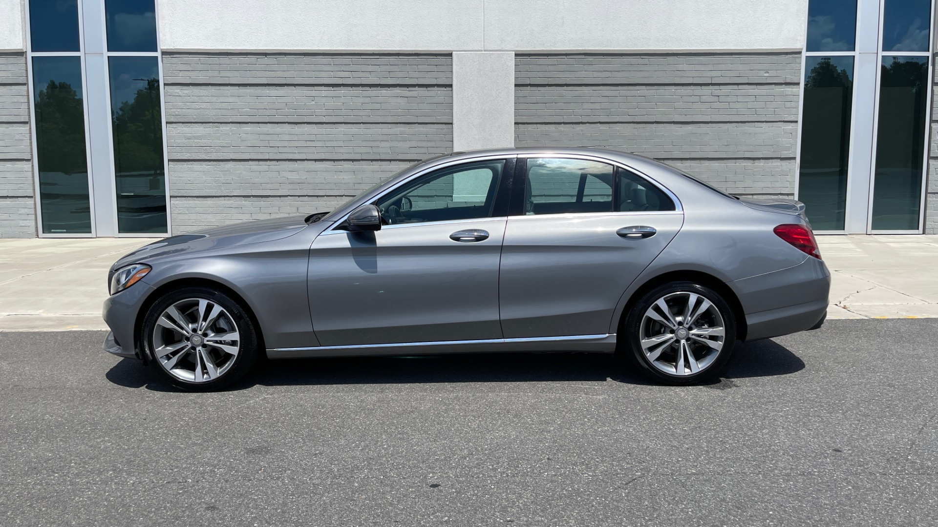 Used 2016 Mercedes-Benz C-CLASS C 300 / PREMIUM / NAV / PANO-ROOF / BSA / REARVIEW for sale Sold at Formula Imports in Charlotte NC 28227 4