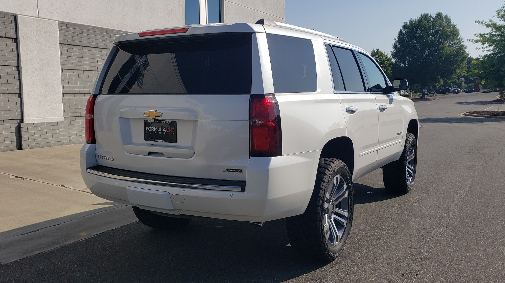 Used 2018 Chevrolet TAHOE PREMIER 4X4 / NAV / BOSE / SUNROOF / ENT SYS / 3-ROW / REARVIEW for sale Sold at Formula Imports in Charlotte NC 28227 2