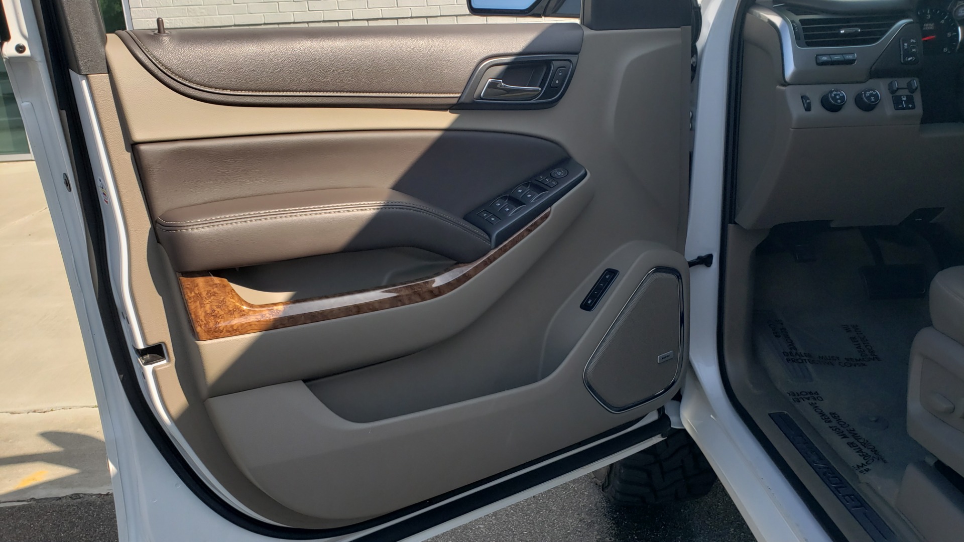 Used 2018 Chevrolet TAHOE PREMIER 4X4 / NAV / BOSE / SUNROOF / ENT SYS / 3-ROW / REARVIEW for sale Sold at Formula Imports in Charlotte NC 28227 39
