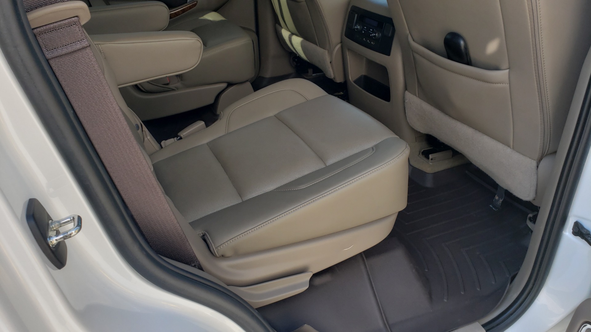 Used 2018 Chevrolet TAHOE PREMIER 4X4 / NAV / BOSE / SUNROOF / ENT SYS / 3-ROW / REARVIEW for sale Sold at Formula Imports in Charlotte NC 28227 73