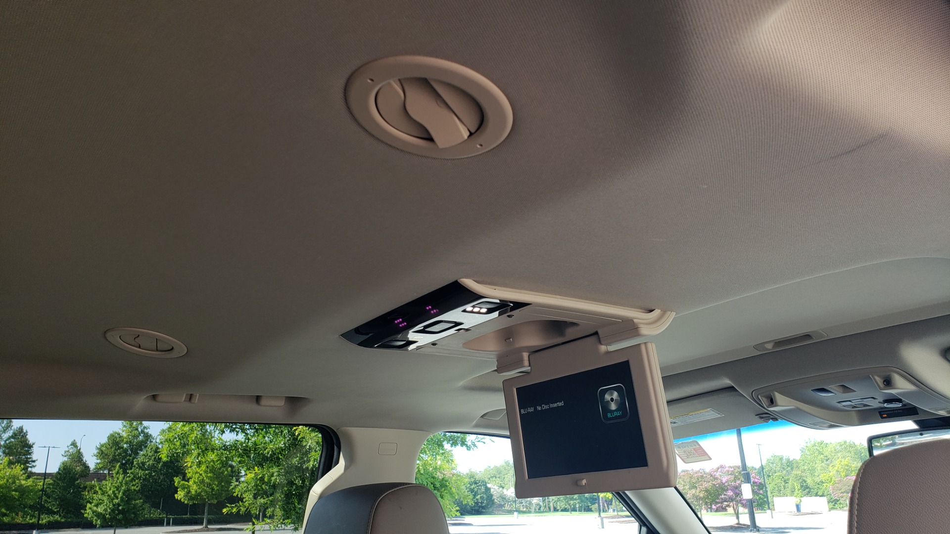 Used 2018 Chevrolet TAHOE PREMIER 4X4 / NAV / BOSE / SUNROOF / ENT SYS / 3-ROW / REARVIEW for sale Sold at Formula Imports in Charlotte NC 28227 75