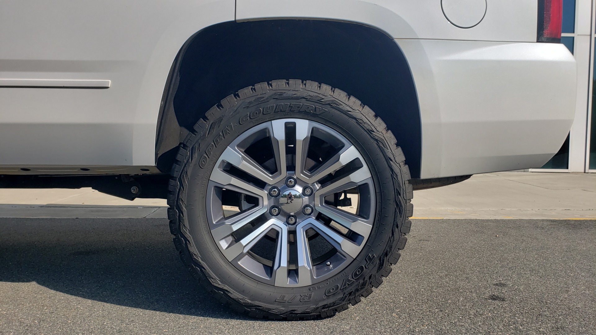 Used 2018 Chevrolet TAHOE PREMIER 4X4 / NAV / BOSE / SUNROOF / ENT SYS / 3-ROW / REARVIEW for sale Sold at Formula Imports in Charlotte NC 28227 81